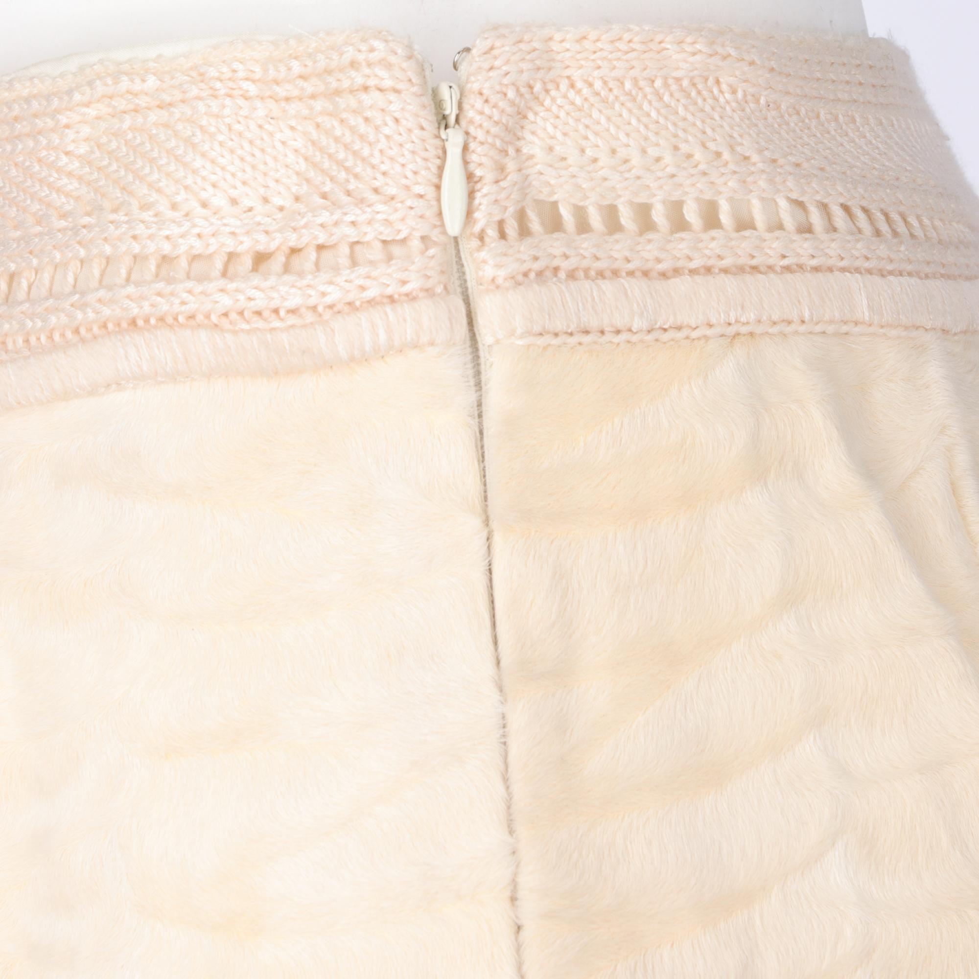 1990s Gianfranco Ferrè Ivory Astrakhan Fur Skirt In New Condition For Sale In Lugo (RA), IT
