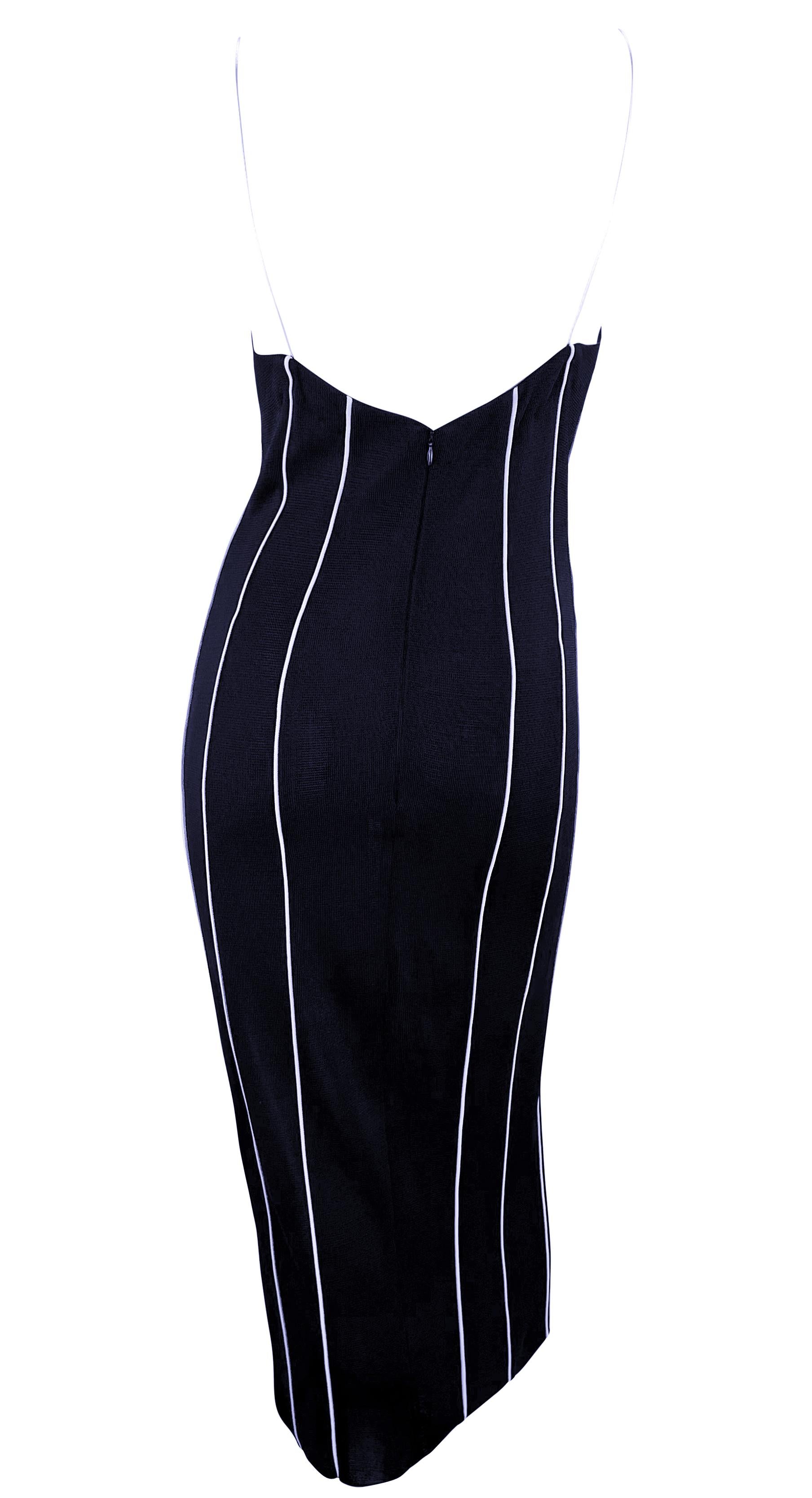 Women's 1990s Gianfranco Ferré Sheer Knit Navy Blue White Trim Backless Bodycon Dress For Sale