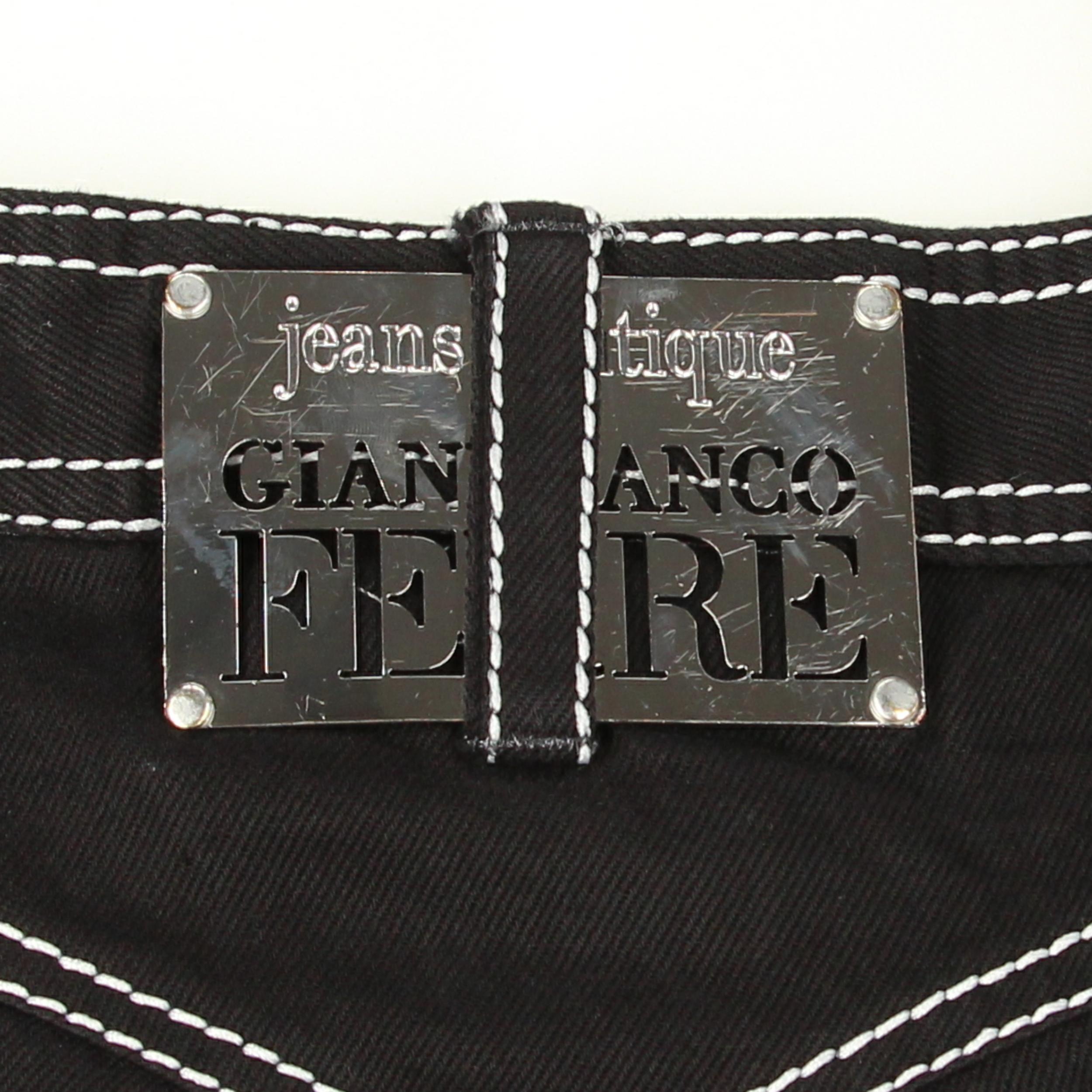 Women's 1990s Gianfranco Ferré Short Trousers