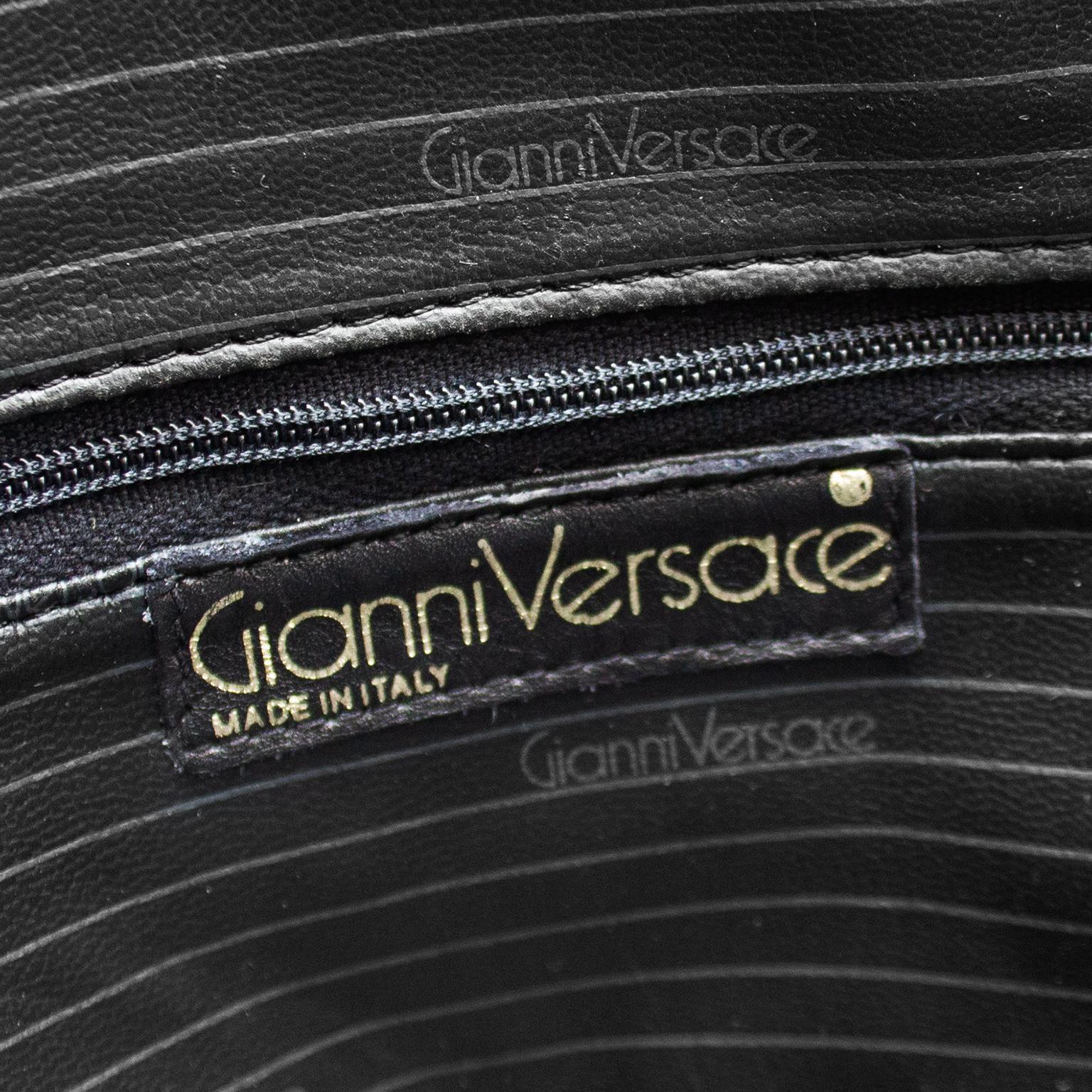 1990s Gianni Versace Black Leather Tote Bag with Zipper Details  For Sale 1