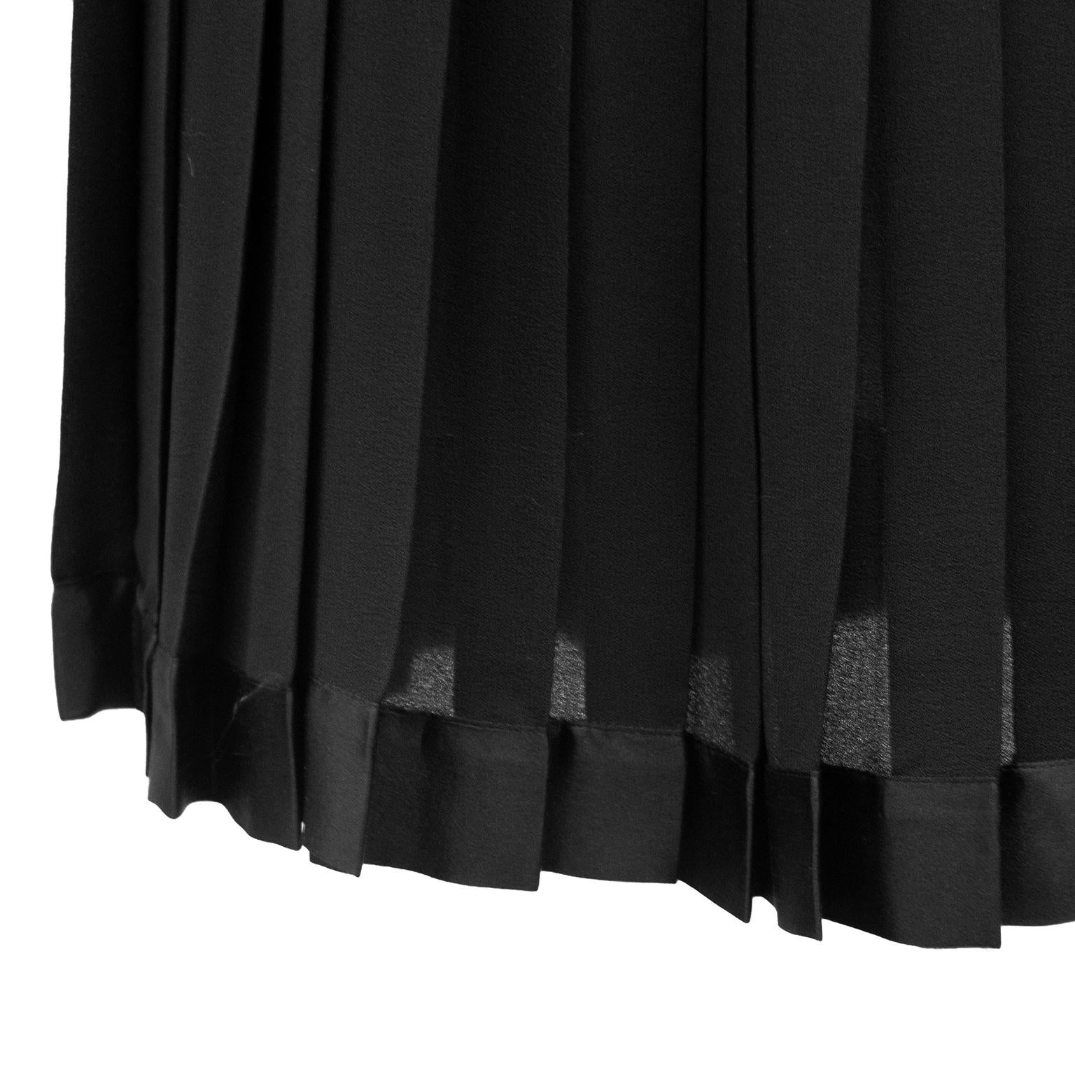 Women's 1990s Gianni Versace Black Silk Chiffon Skirt  For Sale
