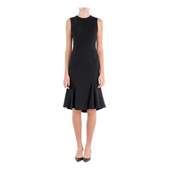 GIANNI VERSACE 1990S - Robe en crêpe de laine noir avec ourlet cannelé