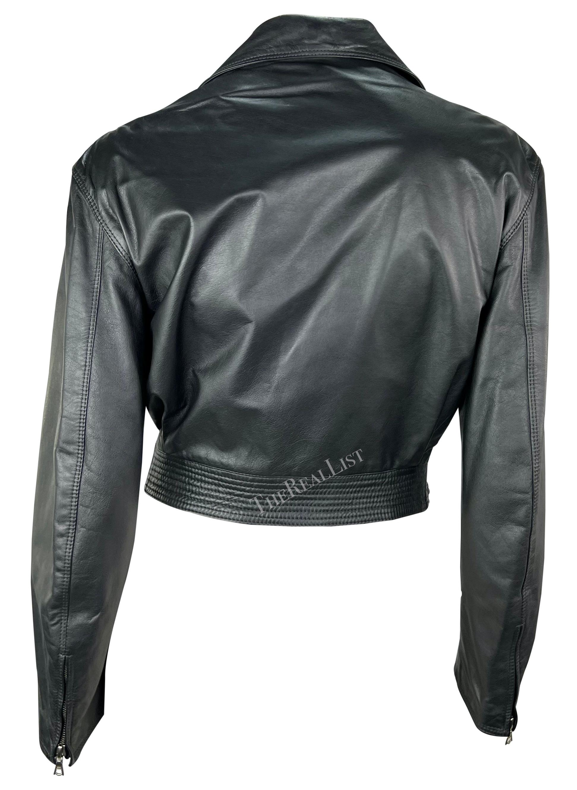 1990s Gianni Versace Black Woven Leather Silver Chain Oversized Leather Jacket For Sale 1
