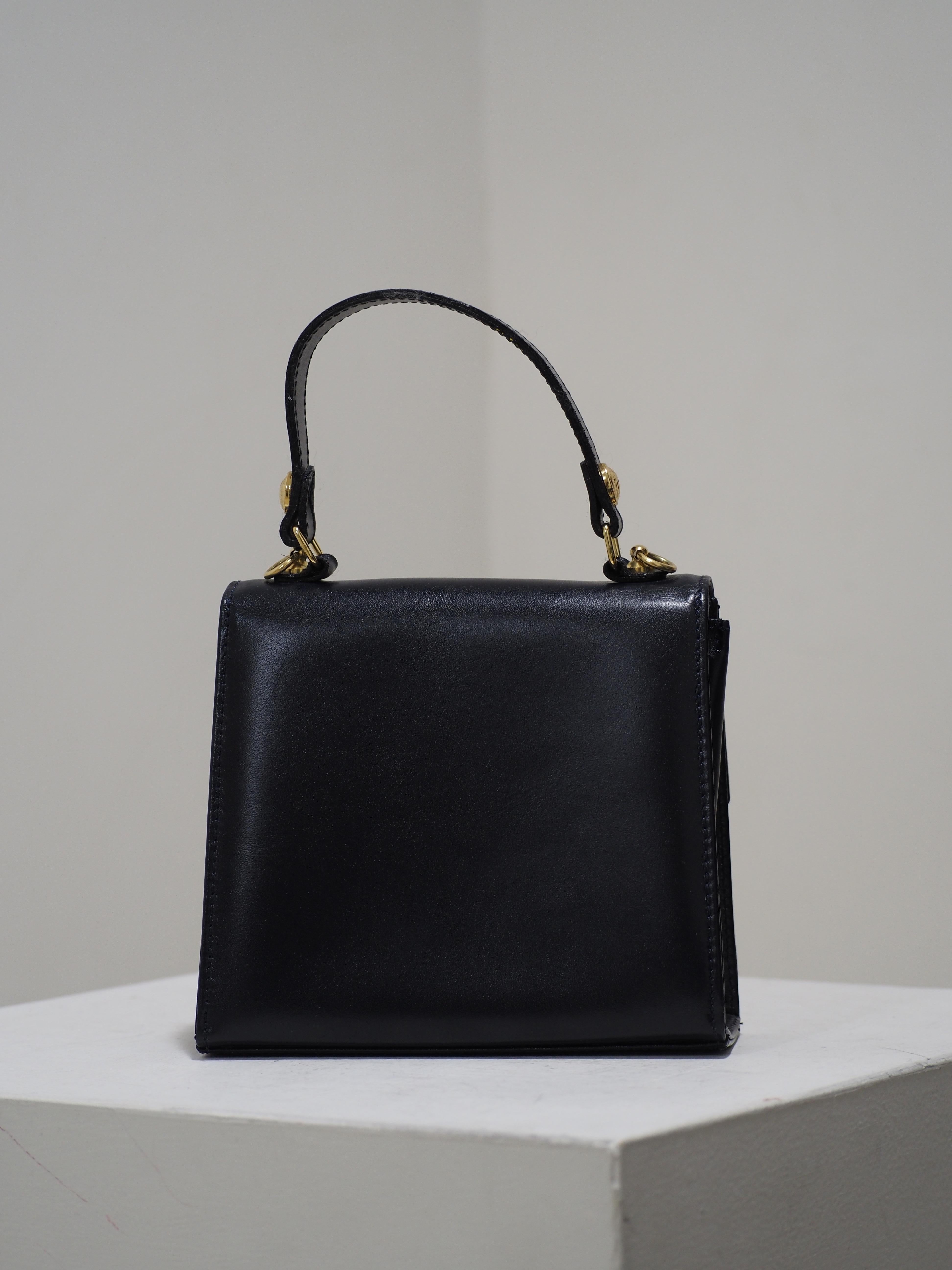 1990s Gianni Versace blue navy leather gold silver hardware shoulder bag handbag 3