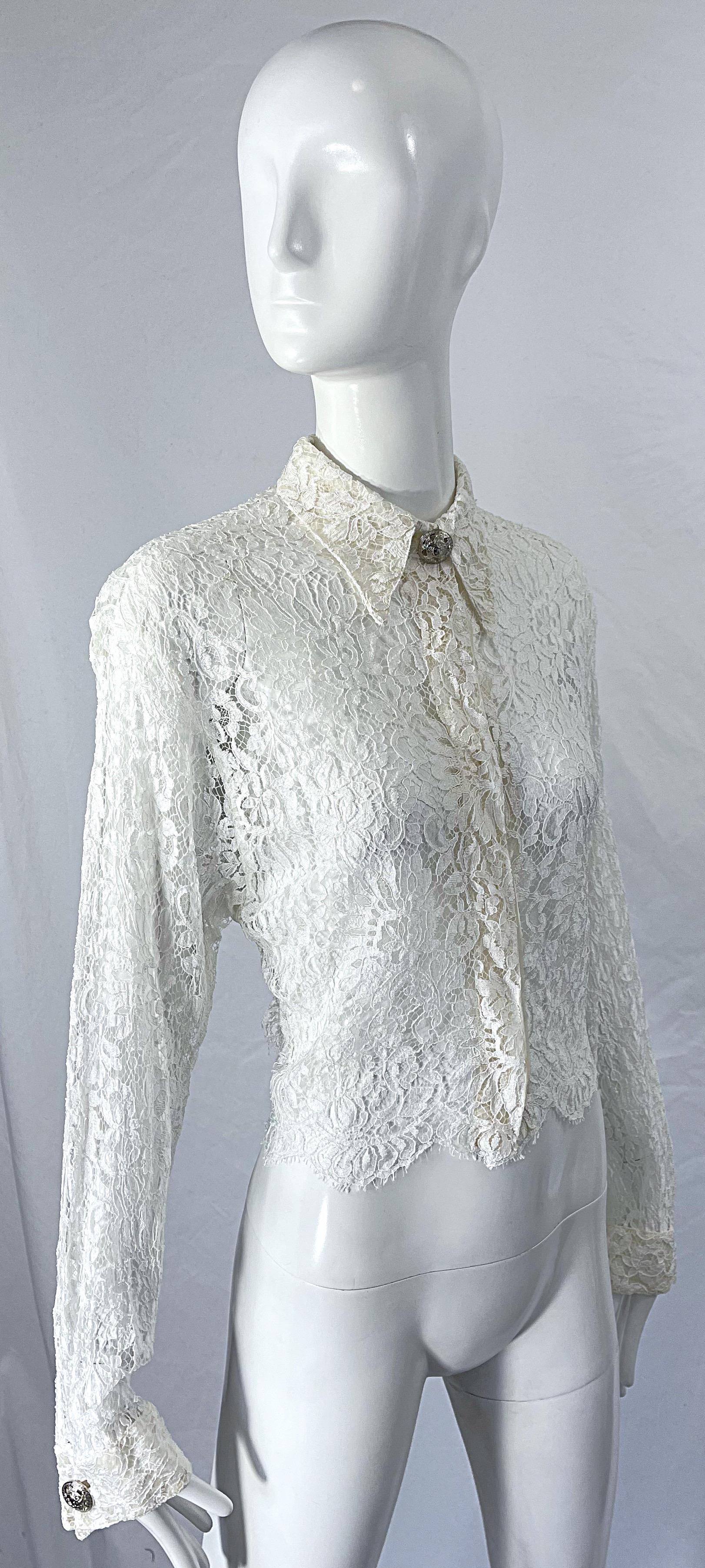 1990s Gianni Versace Couture White Lace Medusa Buttons Size 44 8 / 10 Blouse Top 5
