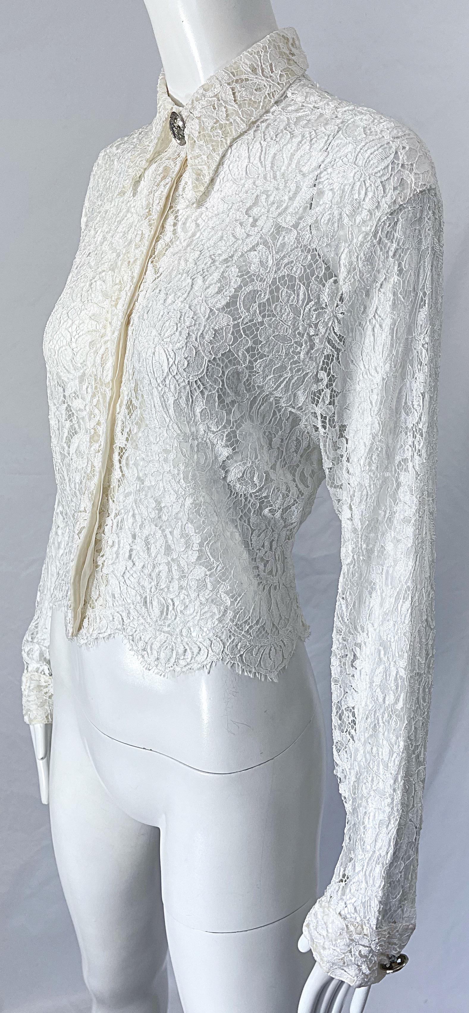 1990s Gianni Versace Couture White Lace Medusa Buttons Size 44 8 / 10 Blouse Top 6