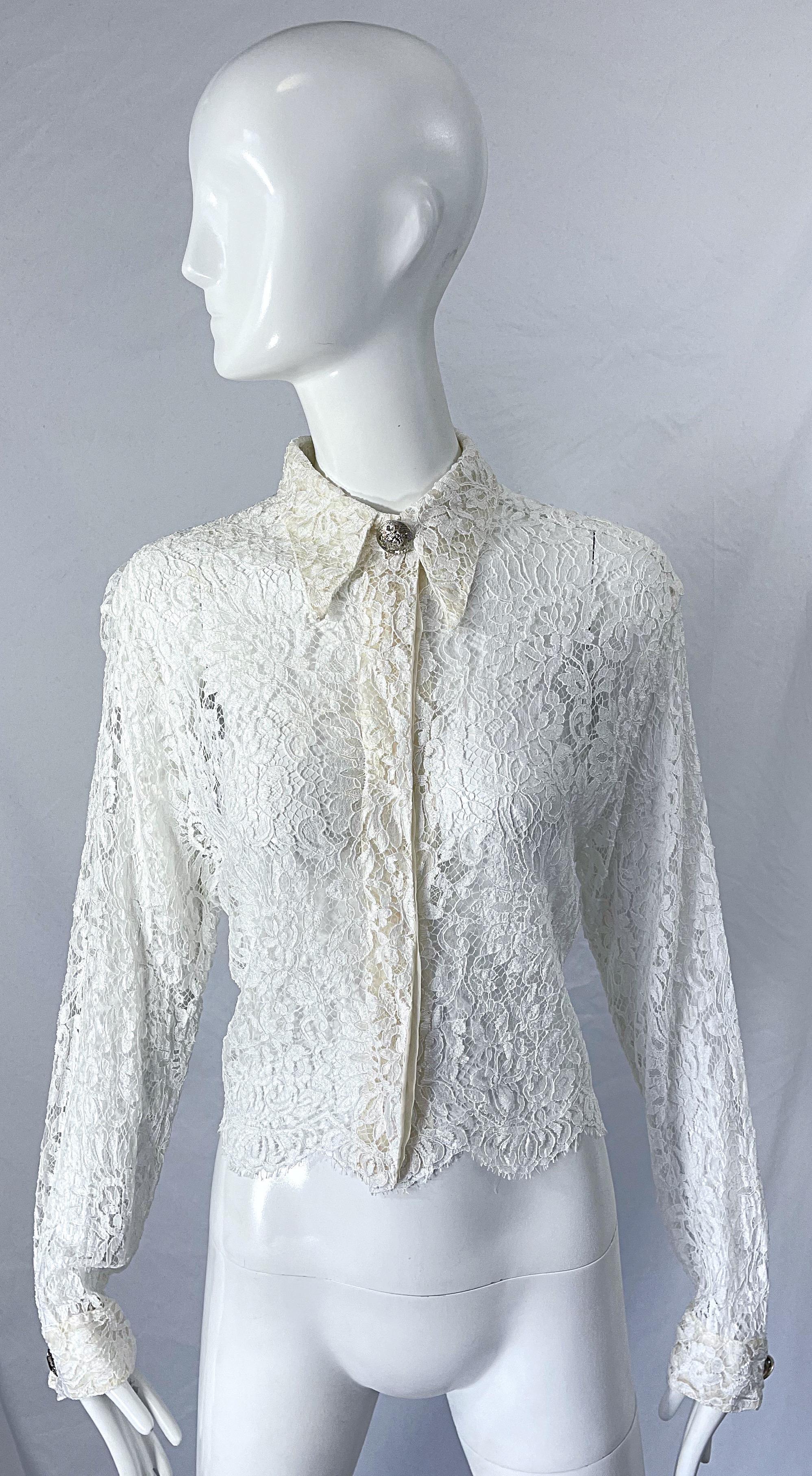 1990s Gianni Versace Couture White Lace Medusa Buttons Size 44 8 / 10 Blouse Top 8