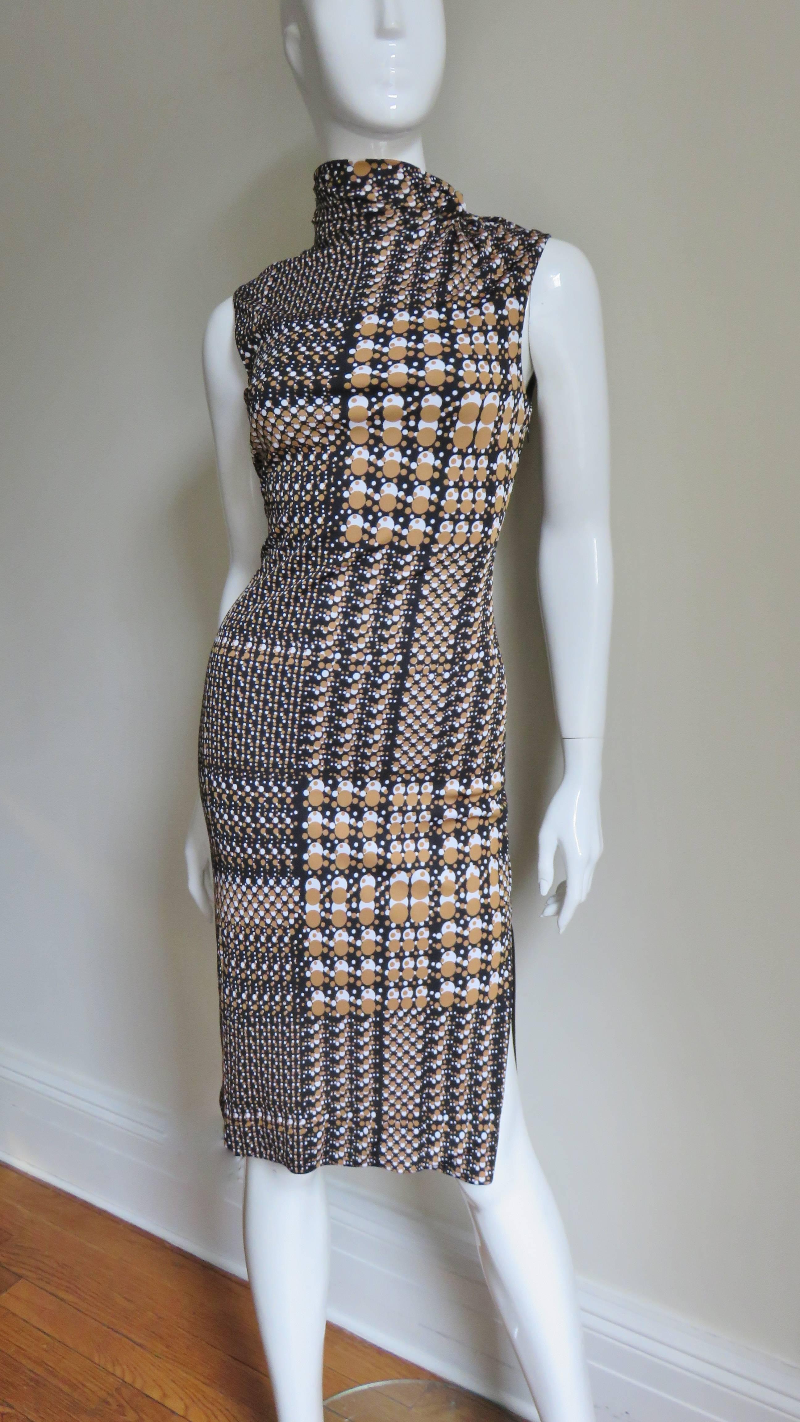 1990s Gianni Versace Dot Print Bodycon Dress In Good Condition In Water Mill, NY