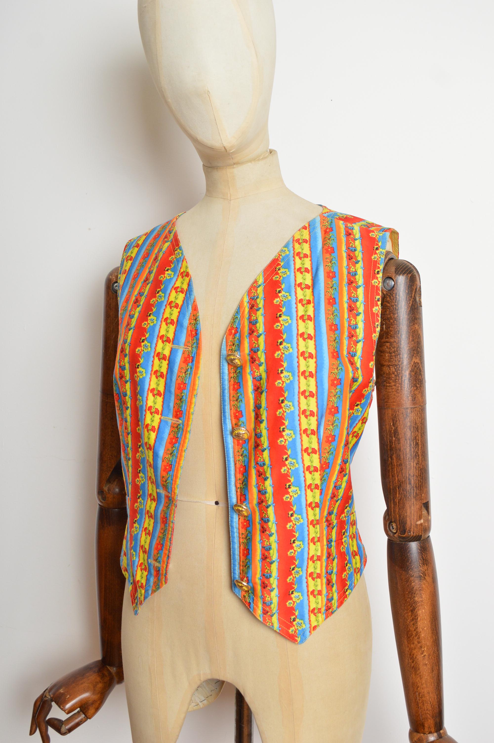 1990er Gianni Versace Jeans Couture Floral bunt gemusterte Weste - Weste im Angebot 4