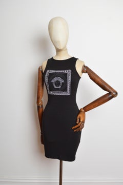 1990s Gianni Versace Jeans Couture Medusa Black body con Mini dress