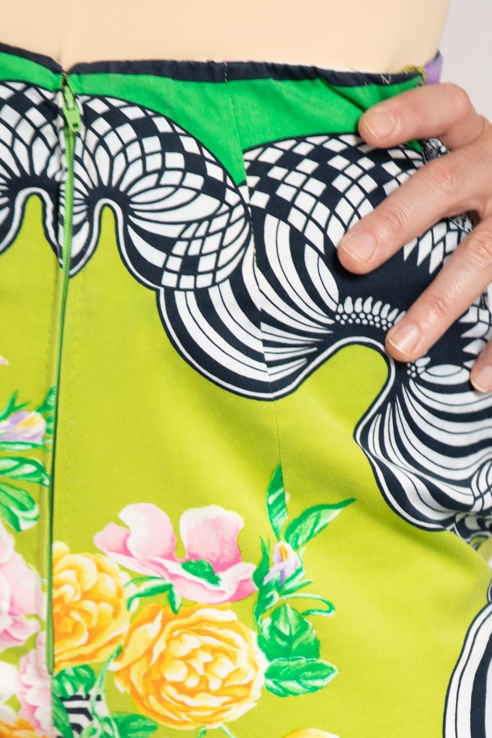 Pantalon vert citron et à fleurs Gianni Versace, années 1990 en vente 5