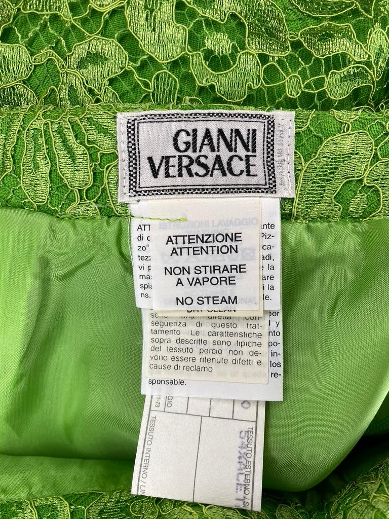 Women's 1990s Gianni Versace Lime Green Lace Overlay Mini Skirt