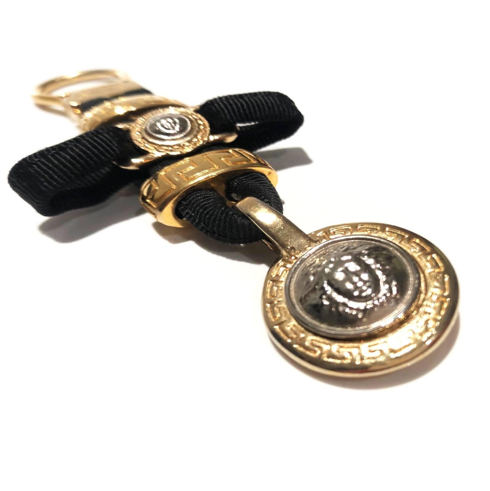 Beige 1990s Gianni Versace Medusa Medallion Key Ring 