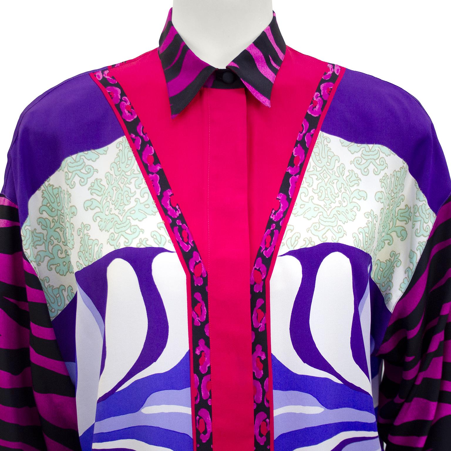 1990s Gianni Versace Pink and Purple Silk Shirt  In Good Condition For Sale In Toronto, Ontario