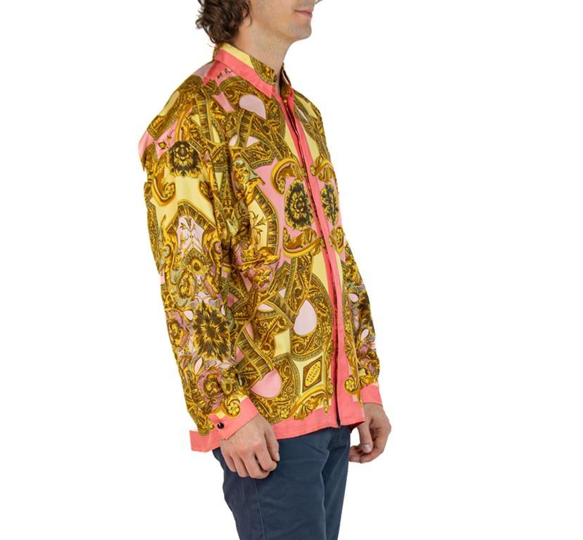 1990S Gianni Versace Pink & Gold Silk Dress Shirt With Original Baroque Scrolls In Excellent Condition For Sale In New York, NY