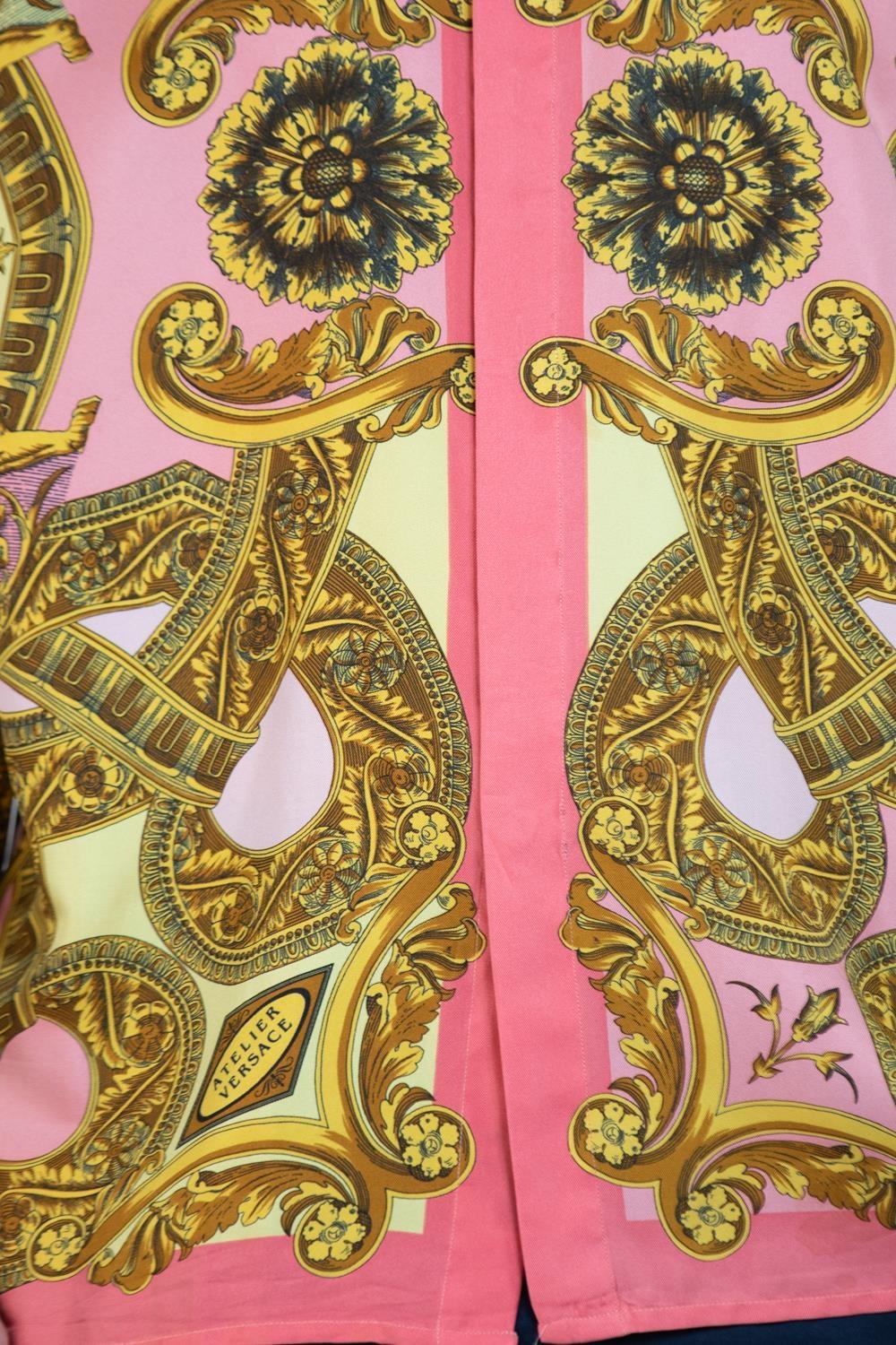 1990S Gianni Versace Pink & Gold Silk Dress Shirt With Original Baroque Scrolls For Sale 3