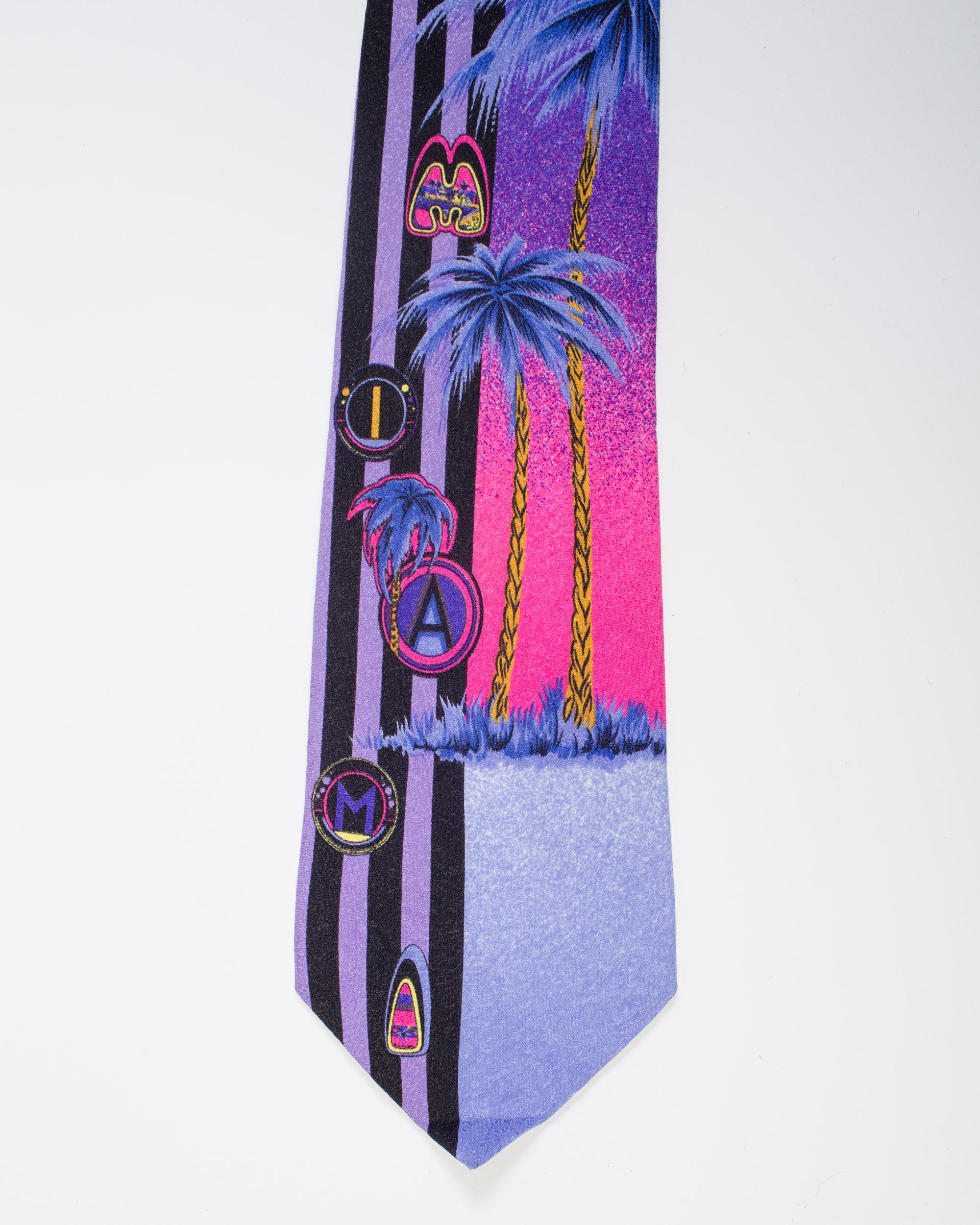 1990s Gianni Versace Purple Miami Tie With Palm Trees In Good Condition In New York, NY