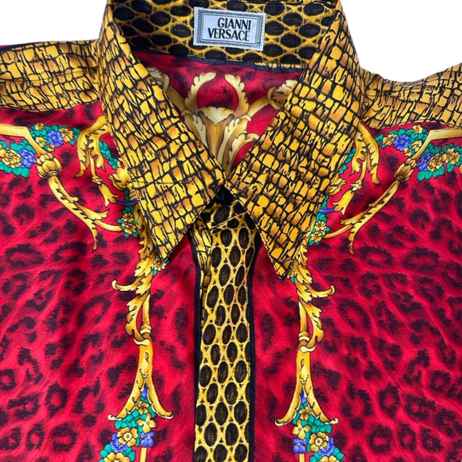 1990s Gianni Versace Red & Gold Silk Twill Baroque Leopard Shirt In Excellent Condition For Sale In New York, NY