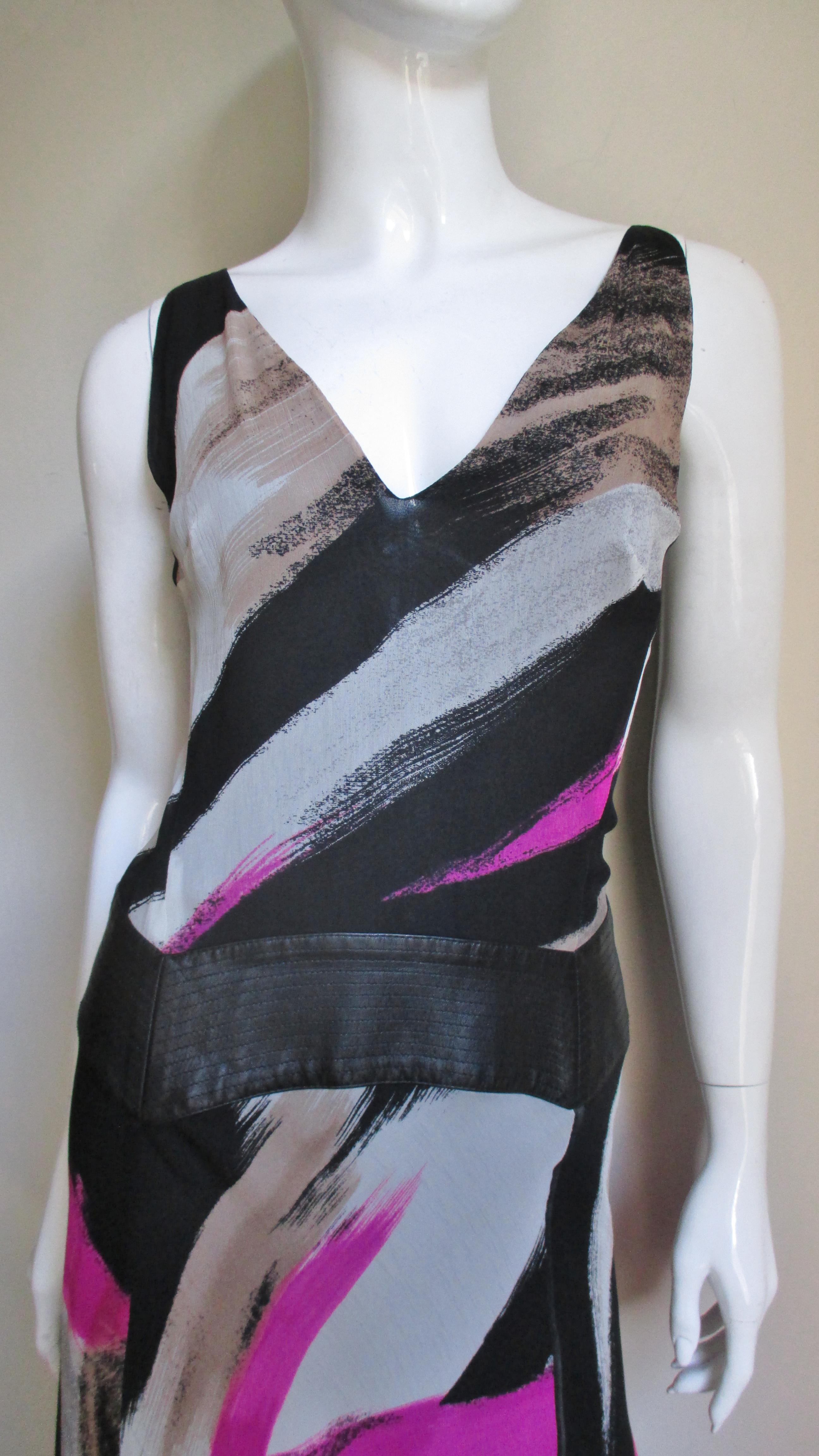 Gianni Versace Couture Silk Dress with Leather Hip Band A/W 2001 In Excellent Condition For Sale In Water Mill, NY