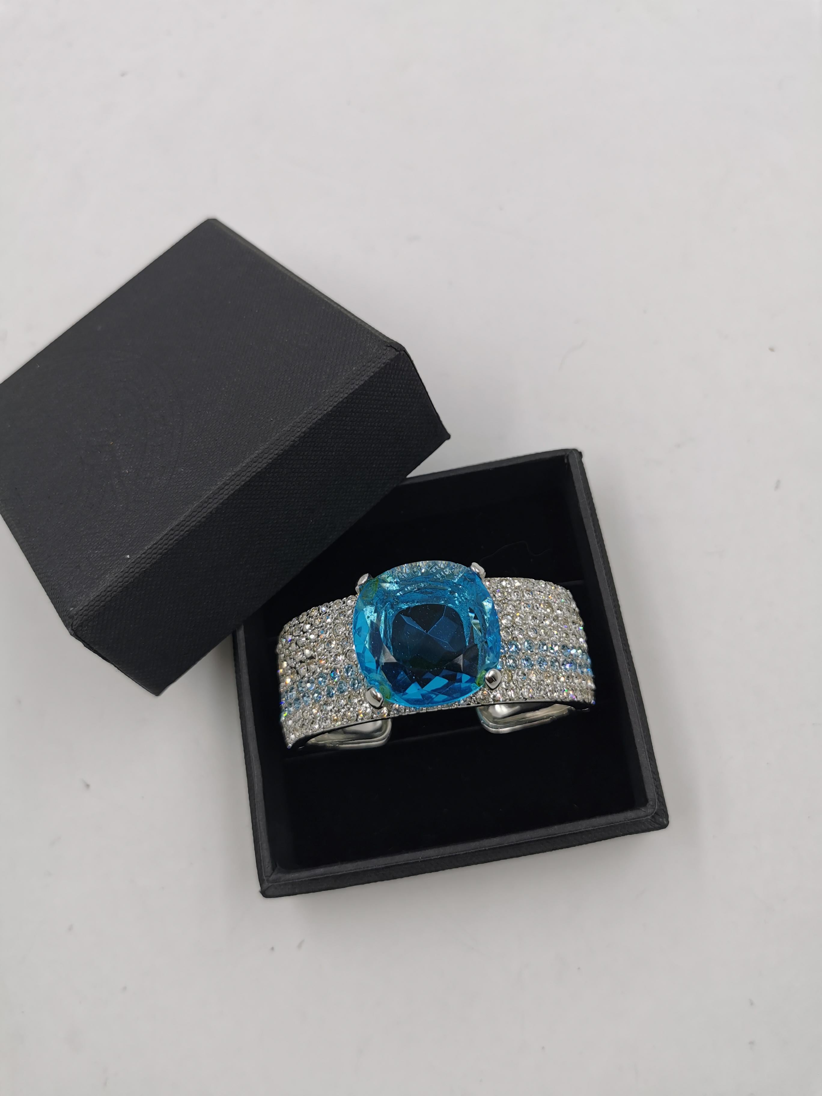 1990's Gianni Versace Silver Large Massive Blue Stone Bangle Medusa In Good Condition In PUTNEY, NSW