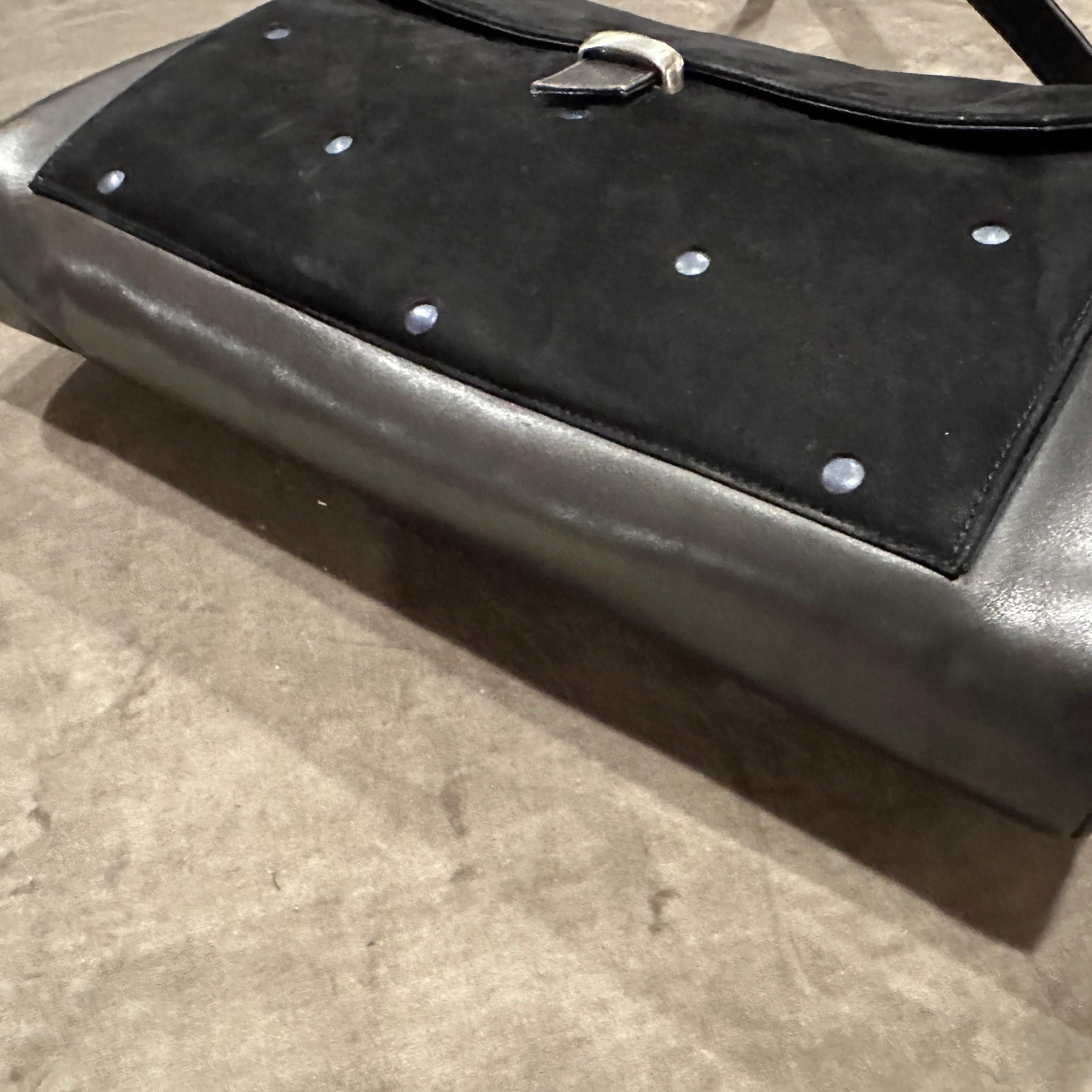 1990s Gianni Versace Suede and Leather Shoulder Bag For Sale 12