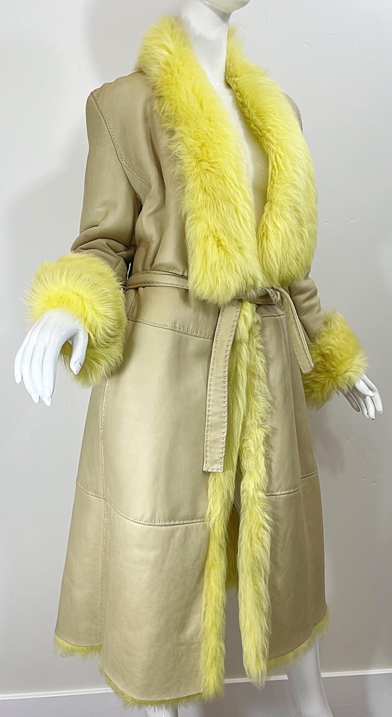 1990s Gianni Versace Tan Leather Yellow Shearling Fur Vintage Trench Coat Jacket For Sale 11