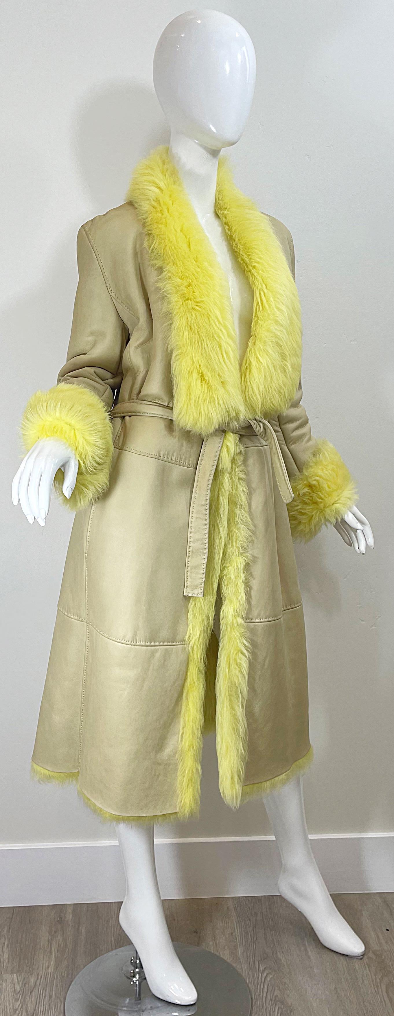 Women's 1990s Gianni Versace Tan Leather Yellow Shearling Fur Vintage Trench Coat Jacket For Sale