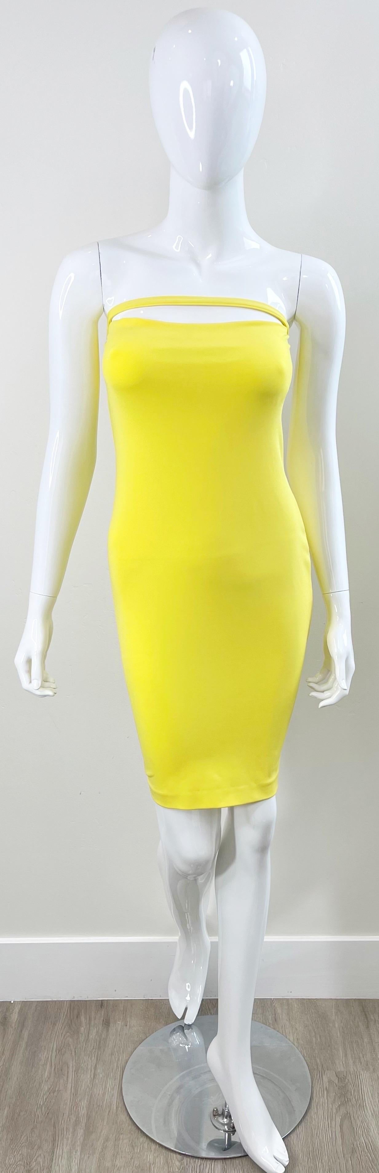 1990s Gianni Versace Versus Size 8 Canary Yellow Strapless Vintage 90s Dress For Sale 8