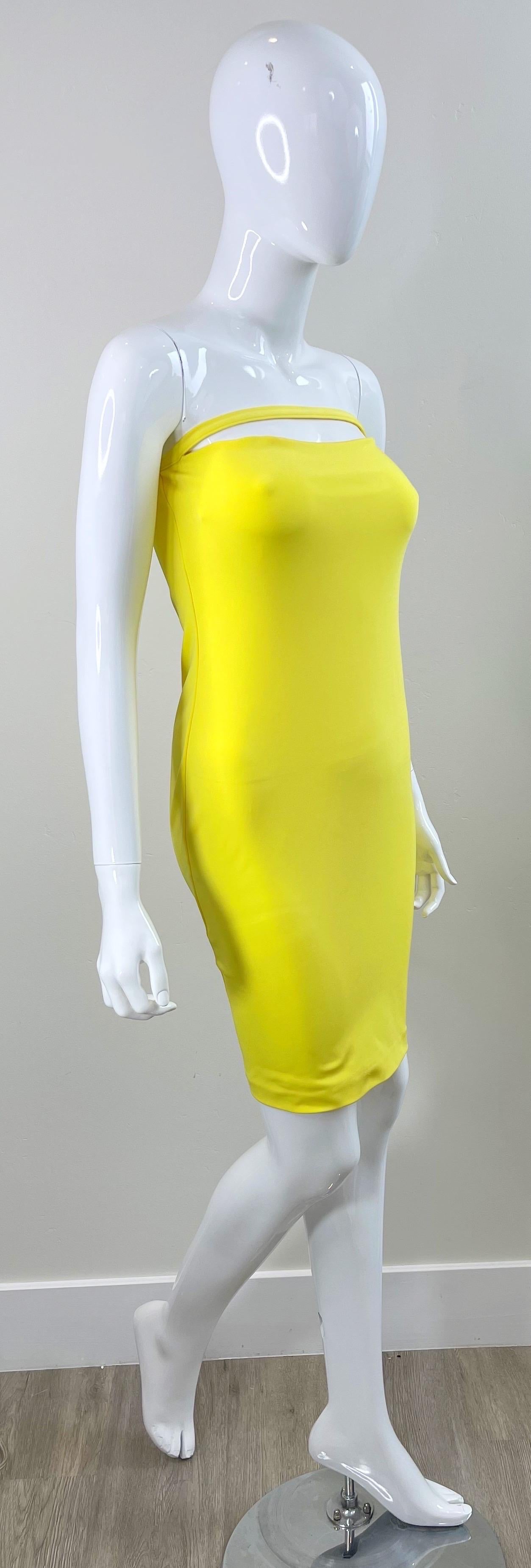 Women's 1990s Gianni Versace Versus Size 8 Canary Yellow Strapless Vintage 90s Dress For Sale