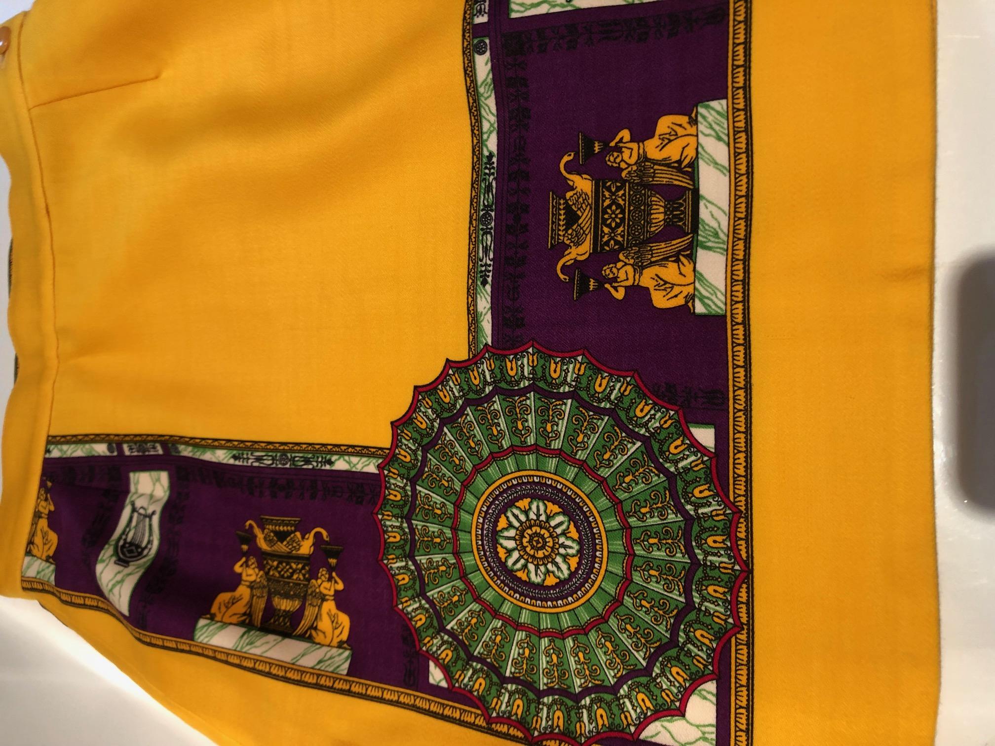 1990s Gianni Versace Multicolor Greek Mythology High Waist Wool Skirt  In Excellent Condition For Sale In London, GB