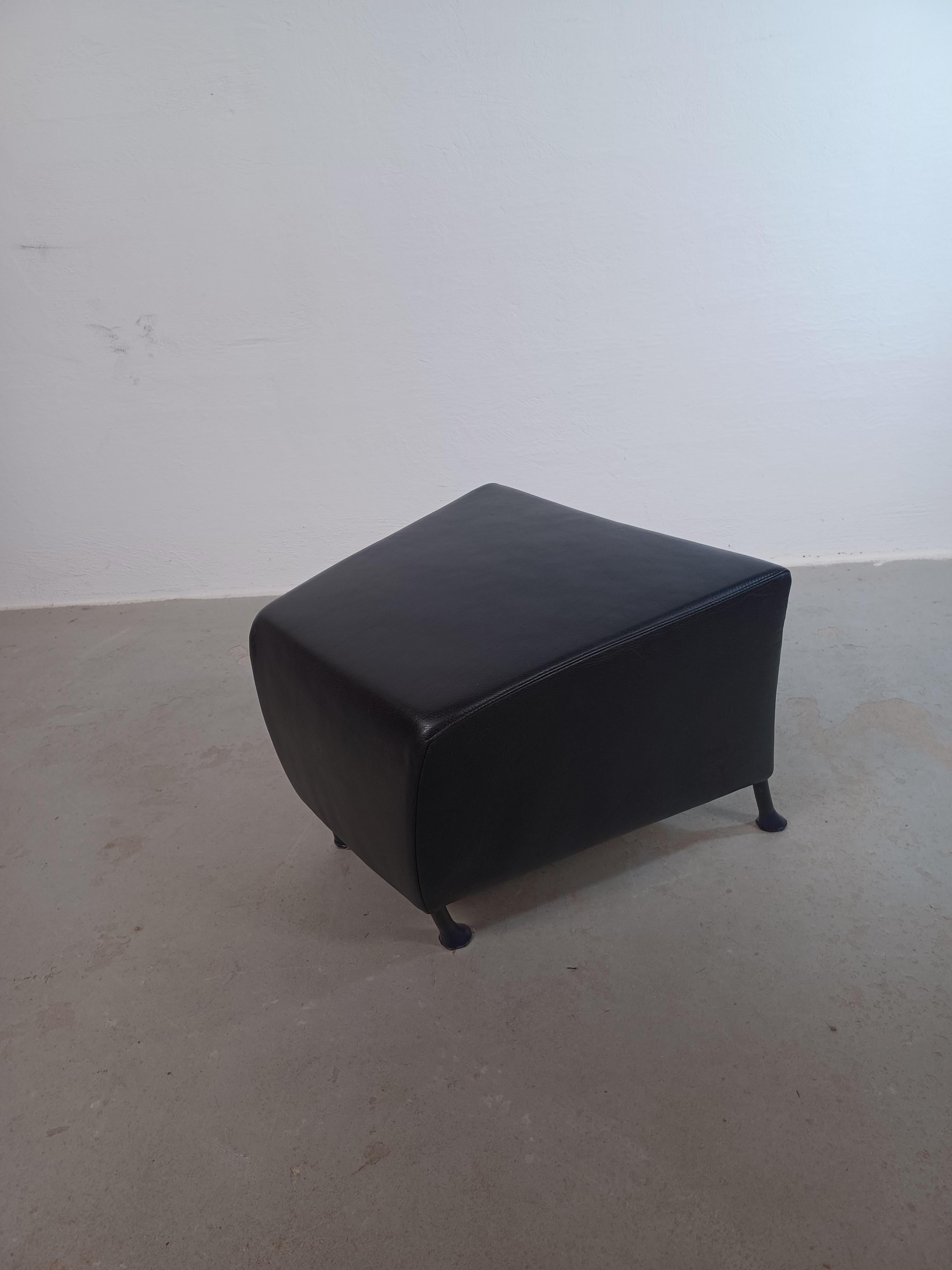 Cuir 1990s  Gijs Papavoine Windy Ottoman en cuir noir par Montis en vente