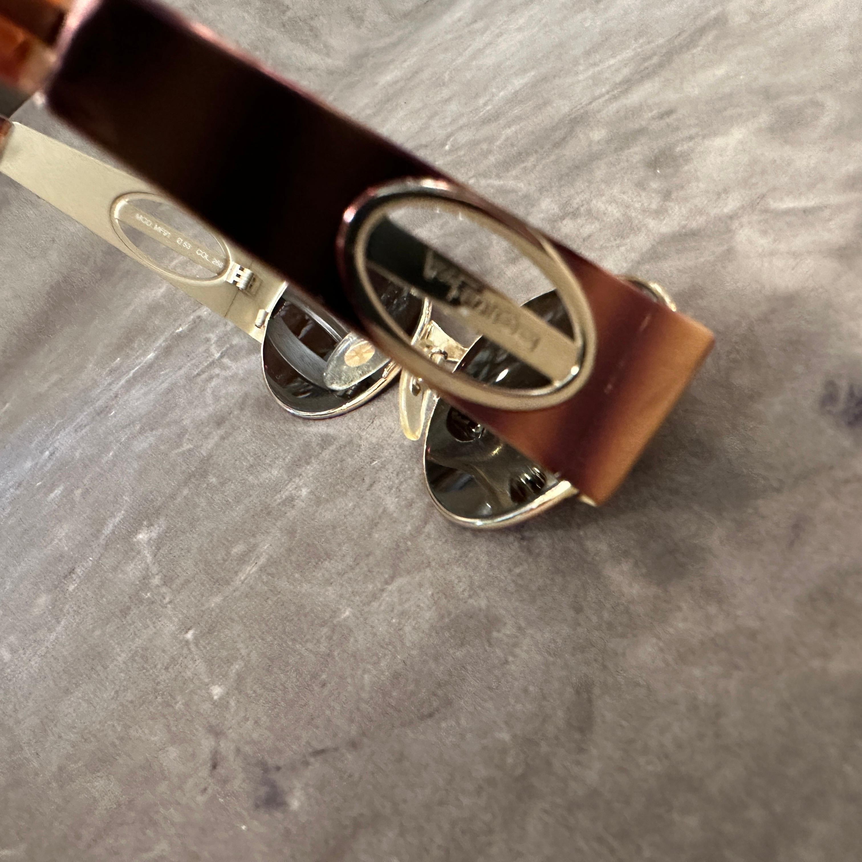 Donna Occhiali da sole anni '90 in metallo dorato e acetato finto tartaruga di Furstenberg in vendita