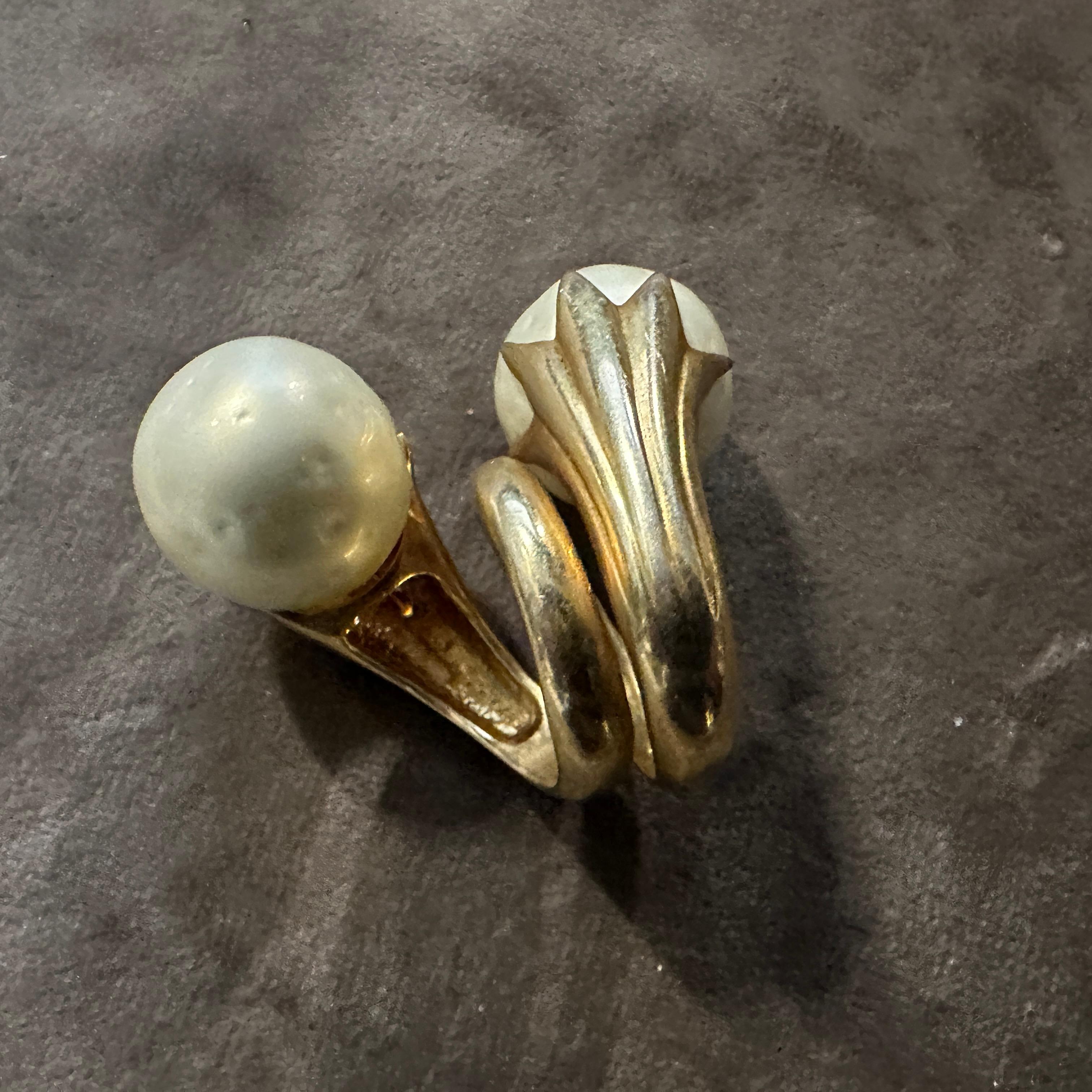 1990s Gilded Sterling Silver and Natural Pearl Sculptured Huge Italian Ring For Sale 1