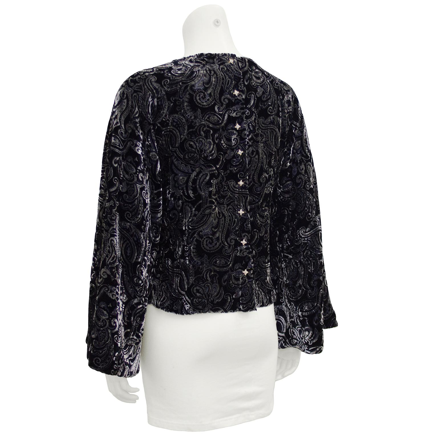 1990s Giorgio Armani Black and Grey Velvet Paisley Blouse  In Good Condition For Sale In Toronto, Ontario