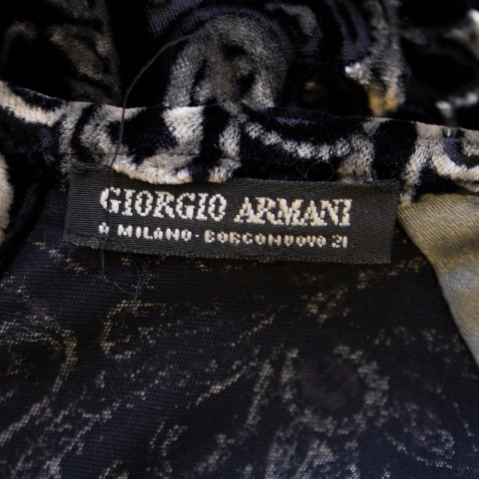 1990s Giorgio Armani Black and Grey Velvet Paisley Blouse  For Sale 2