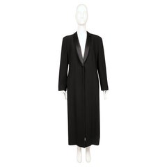 Cappotto smoking anni '90 in lana nera di Giorgio Armani con finiture in raso e cordoncino