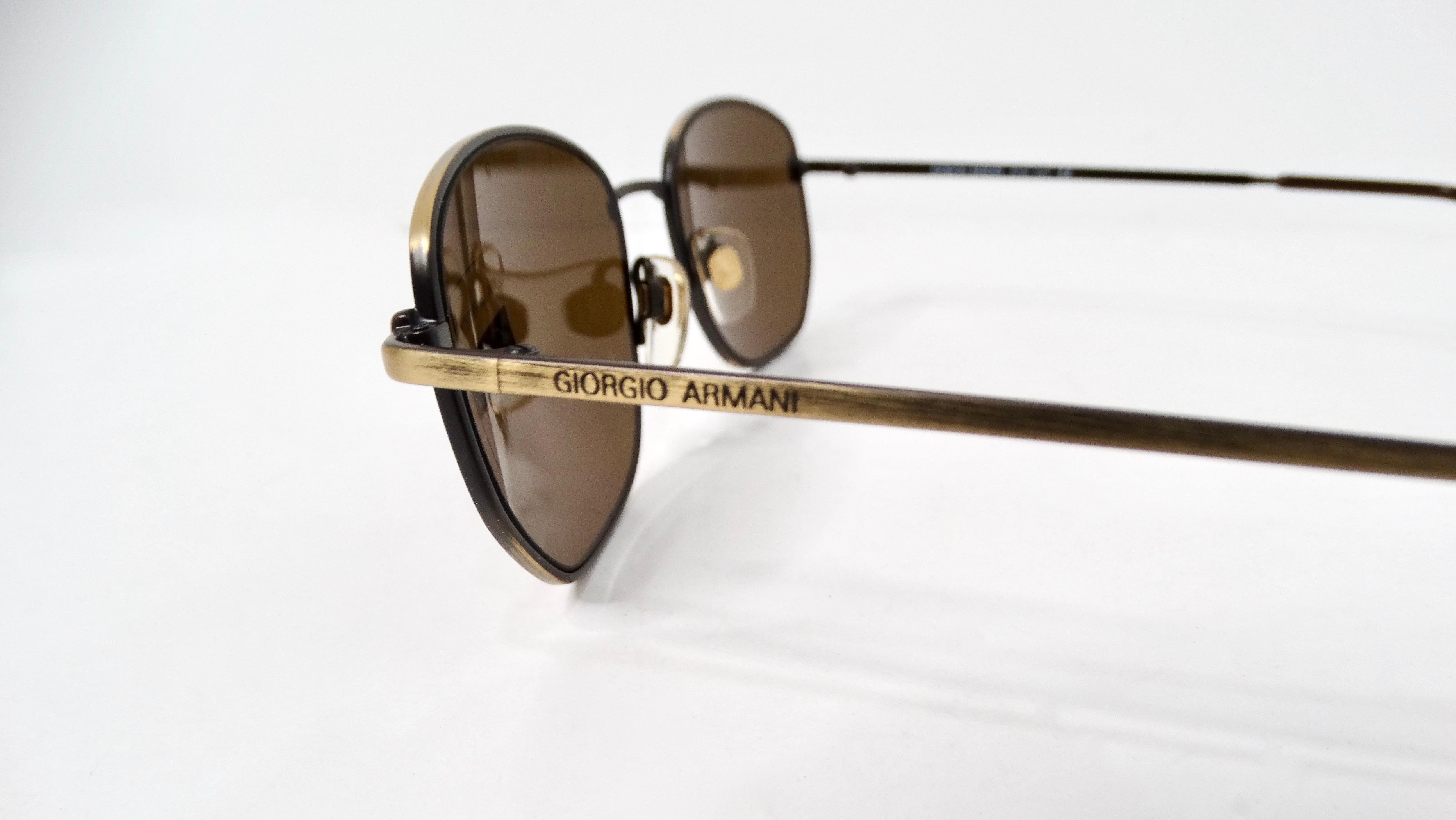 1990er Giorgio Armani Brown getönte & goldfarbene Metall-Sonnenbrille (Braun) im Angebot