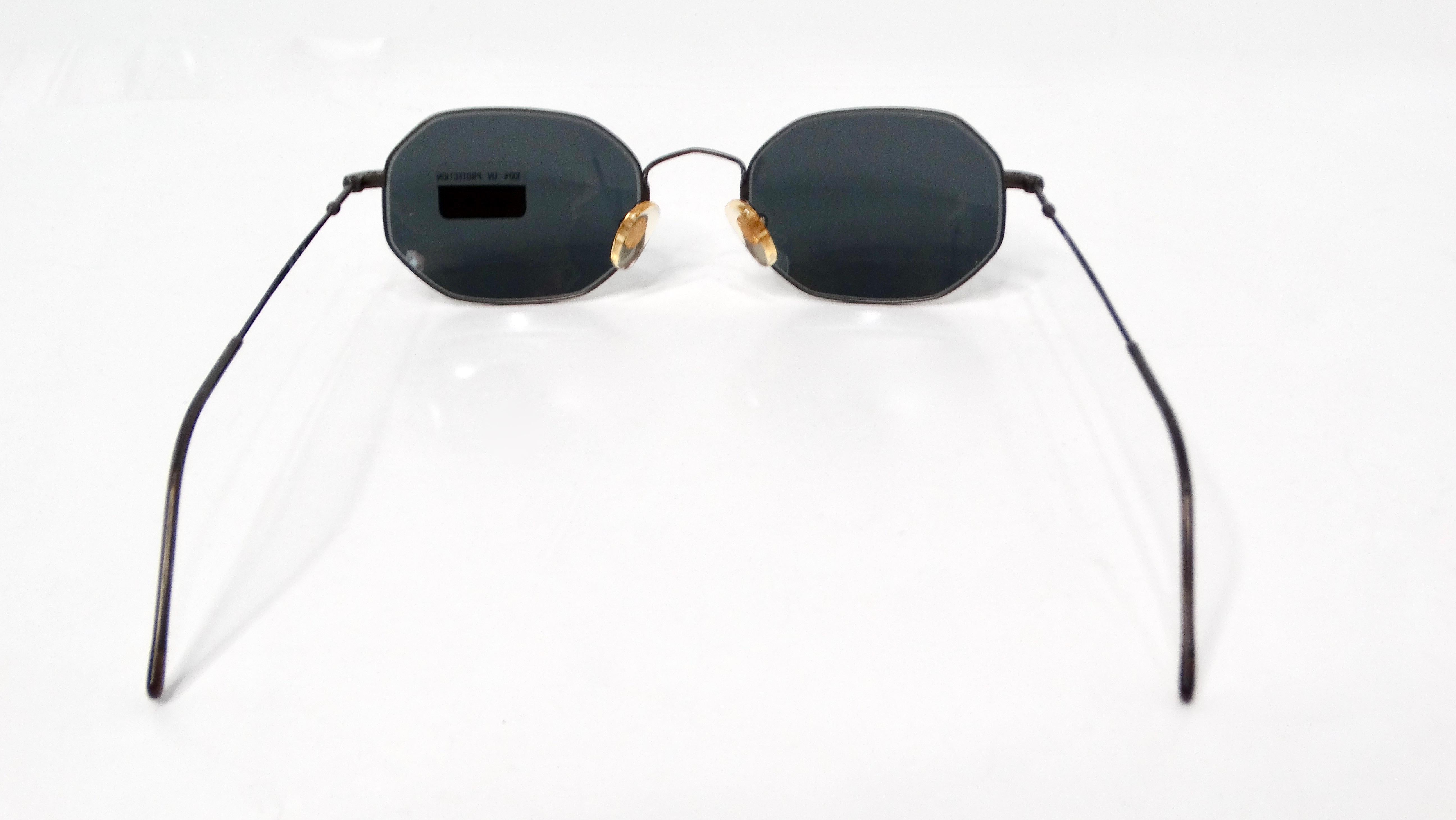 1990s Giorgio Armani Geometric Black Metal Frame Tinted Sunglasses In Good Condition For Sale In Scottsdale, AZ