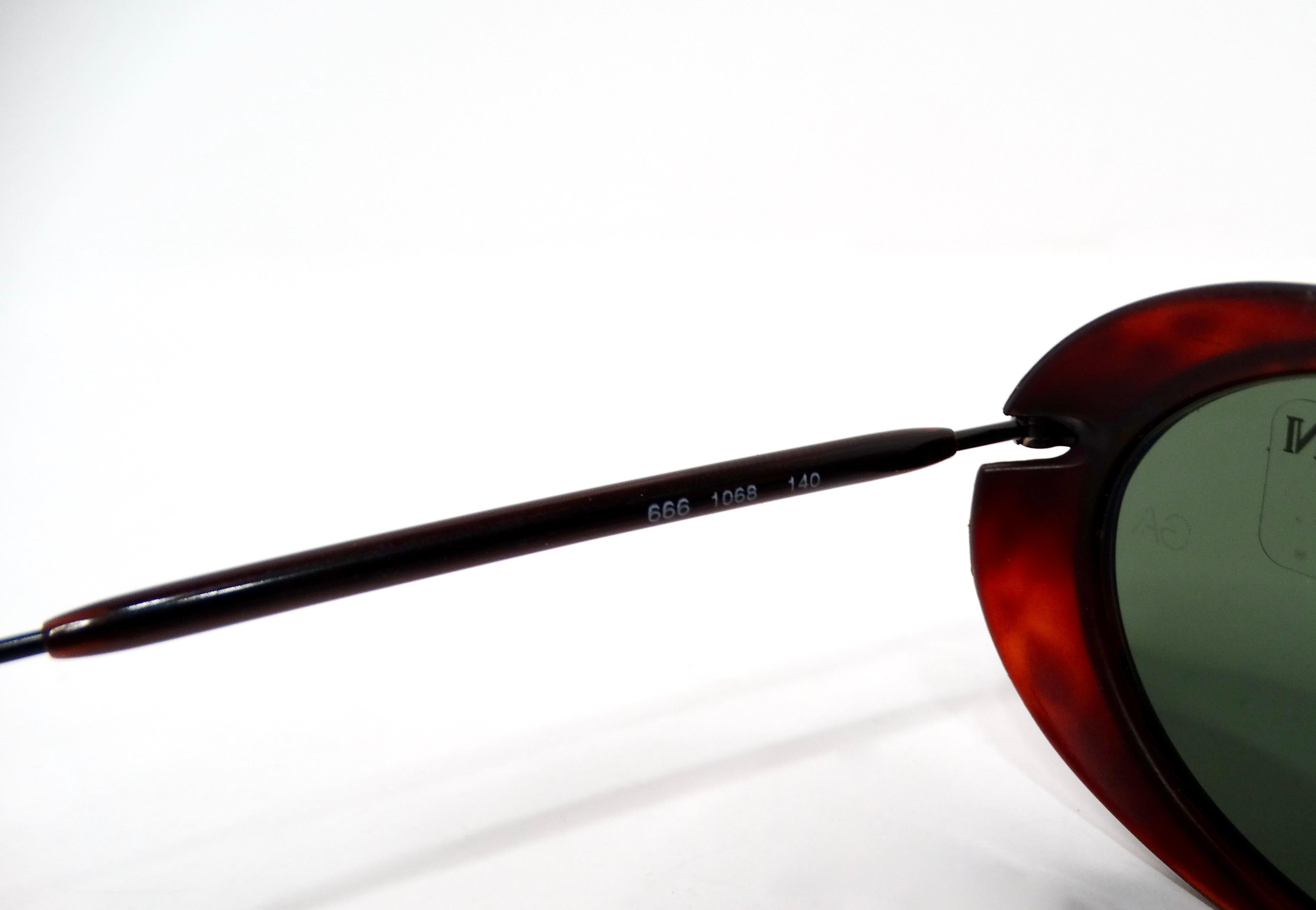 Women's 1990s Giorgio Armani Red Tortoise Oval Retro Frame Green Tinted Sunglasses For Sale