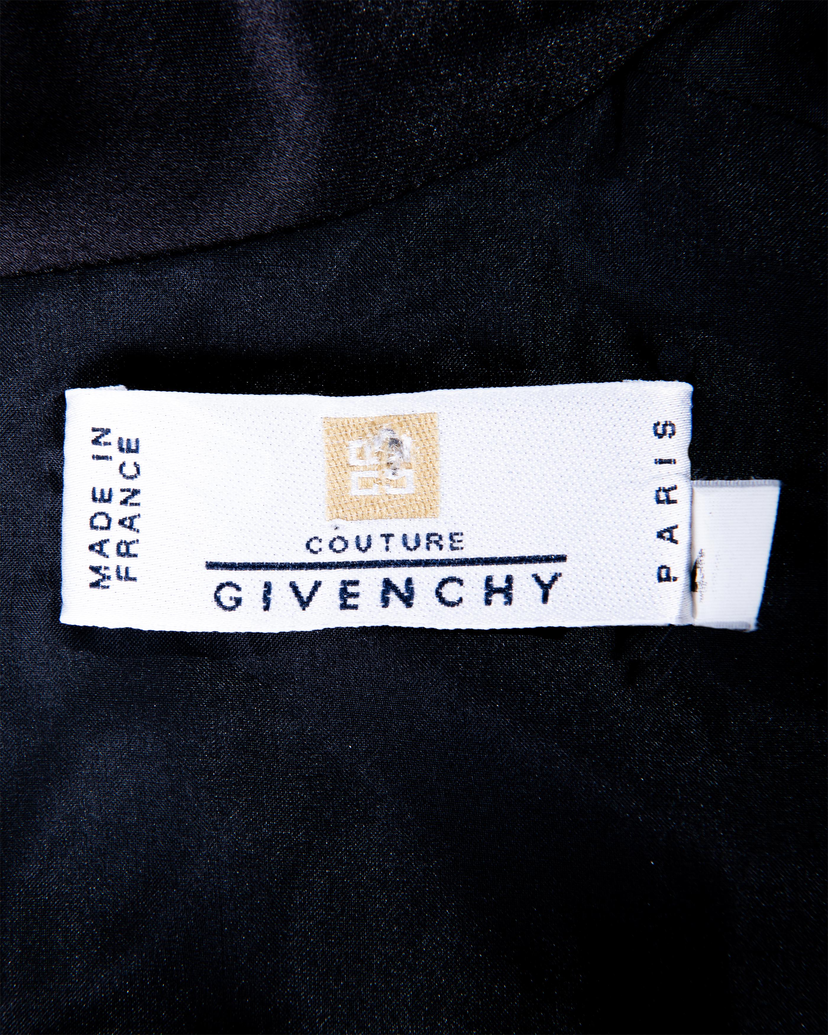 Robe plissée noire Givenchy par Alexander McQueen des années 1990 3