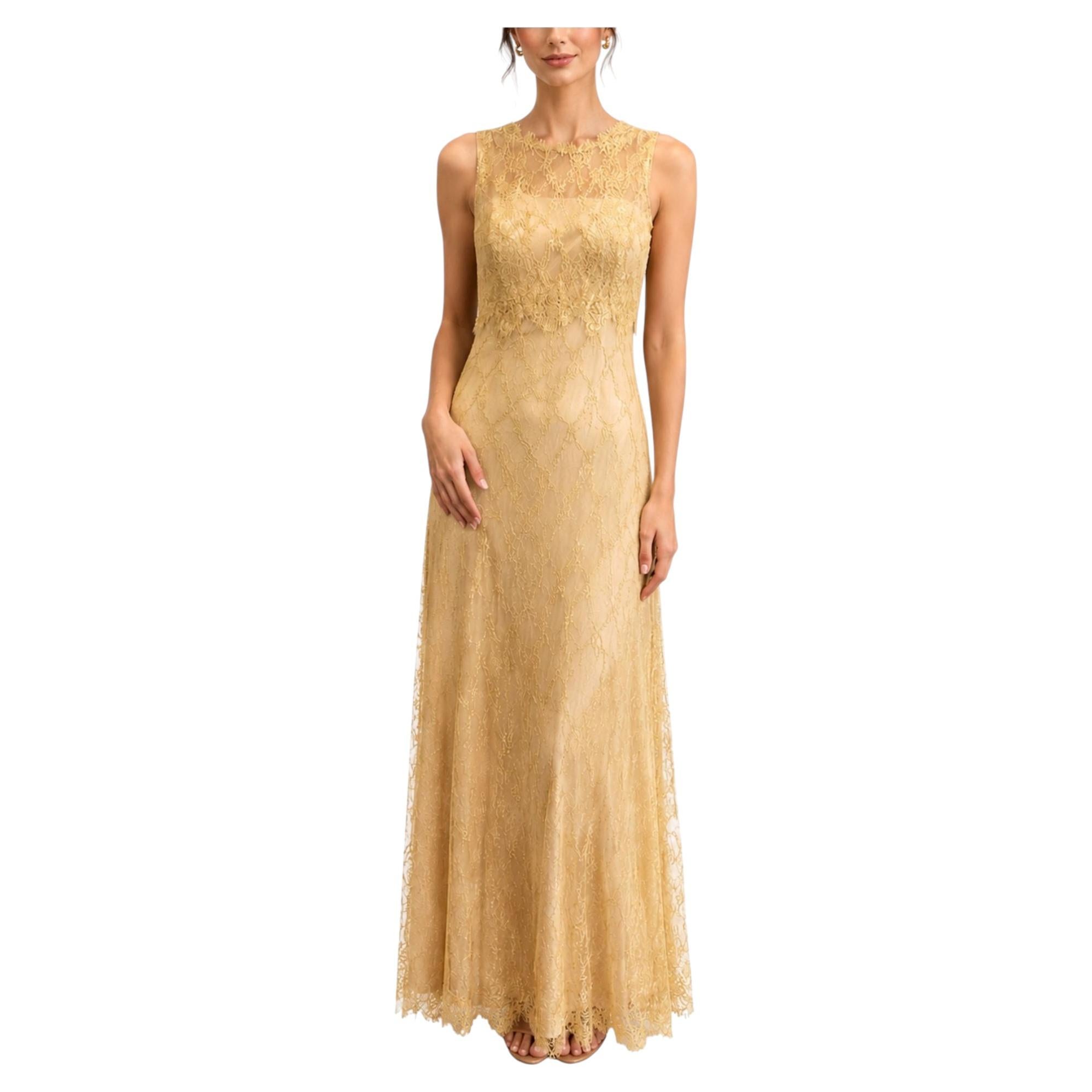 1990 Gold Metallic Lace Vintage Bridal lined with Silk Charmeuse Gown en vente