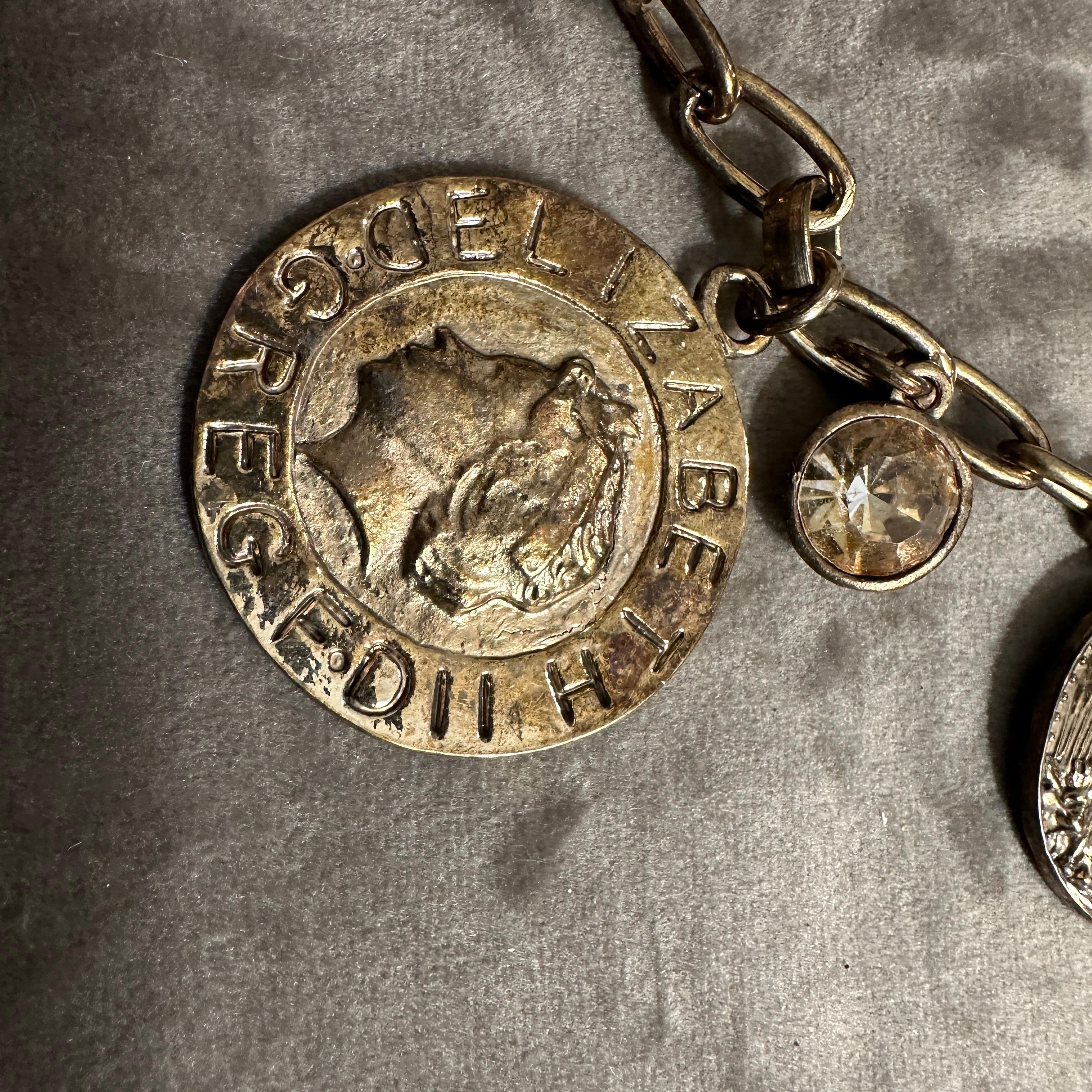 1990s Gold-Tone Costume jewelry Italian Charms Necklace In Excellent Condition For Sale In Aci Castello, IT