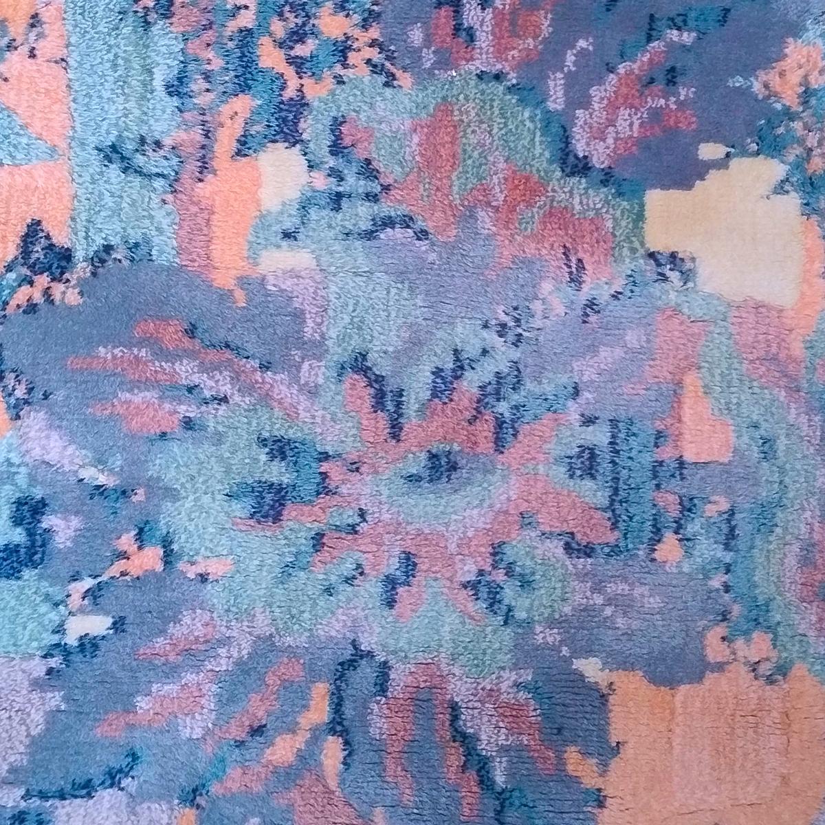 Italian 1990s Gorgeous Rug by Giorgetto Giugiaro for Paracchi. Pure wool. Made in Italy For Sale