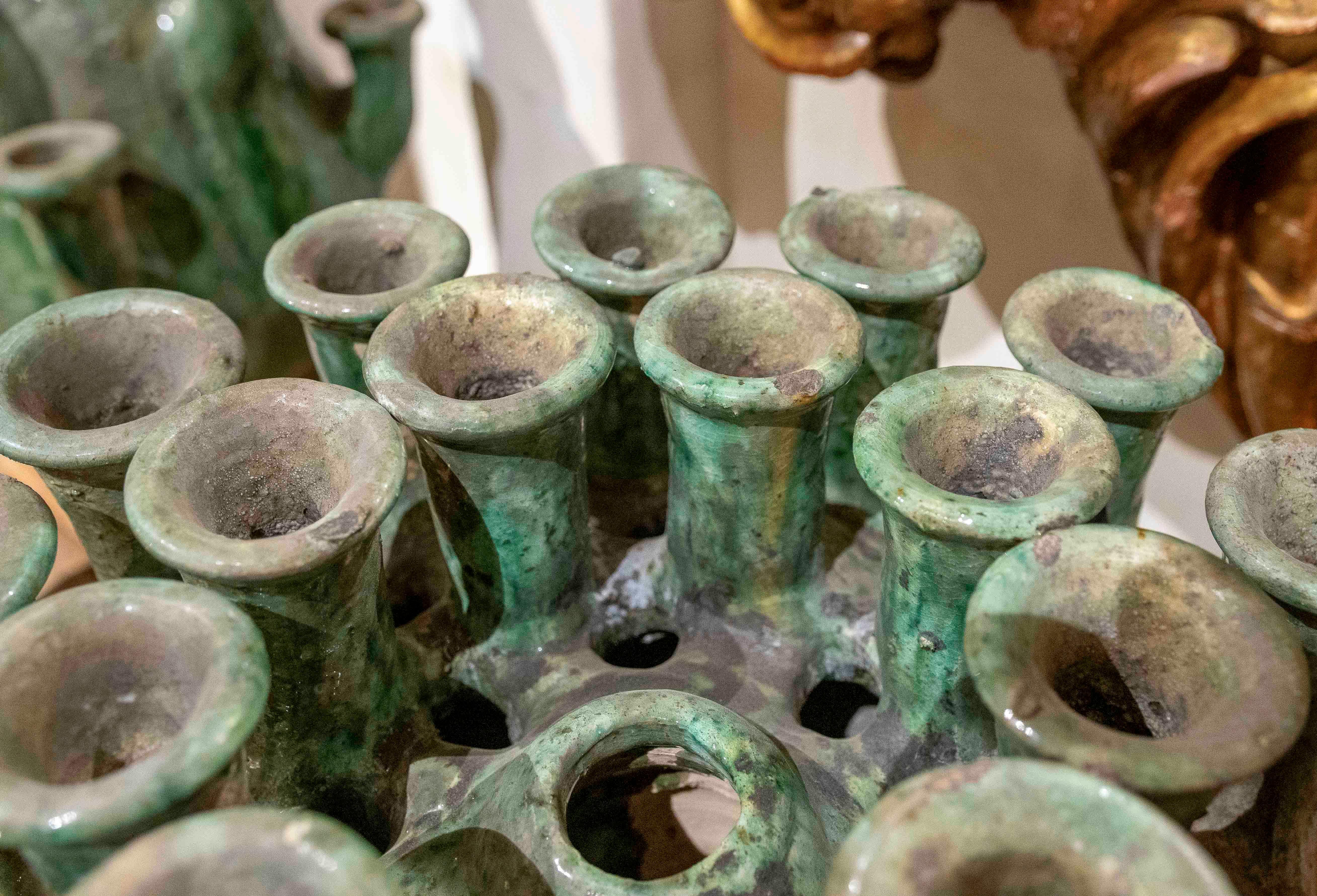 Candeliere in ceramica smaltata verde del 1990 in vendita 4