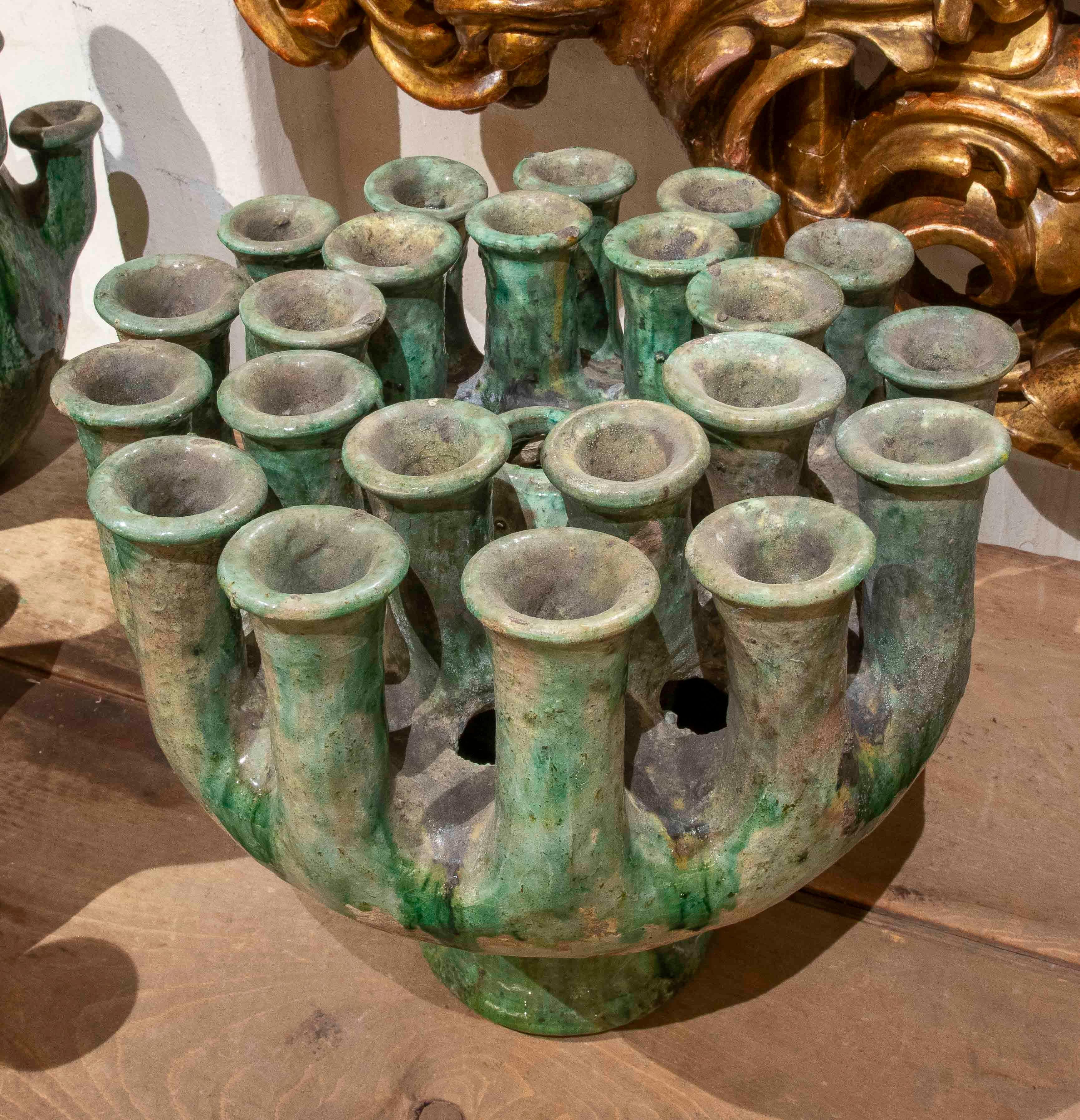 Smaltato Candeliere in ceramica smaltata verde del 1990 in vendita