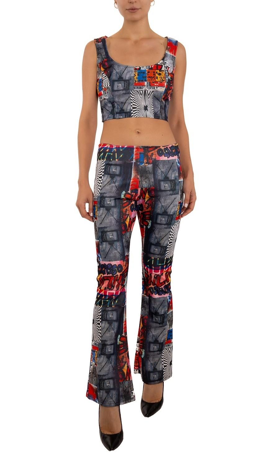 1990S Ensemble imprimé en polyester gris multicolore en vente 2