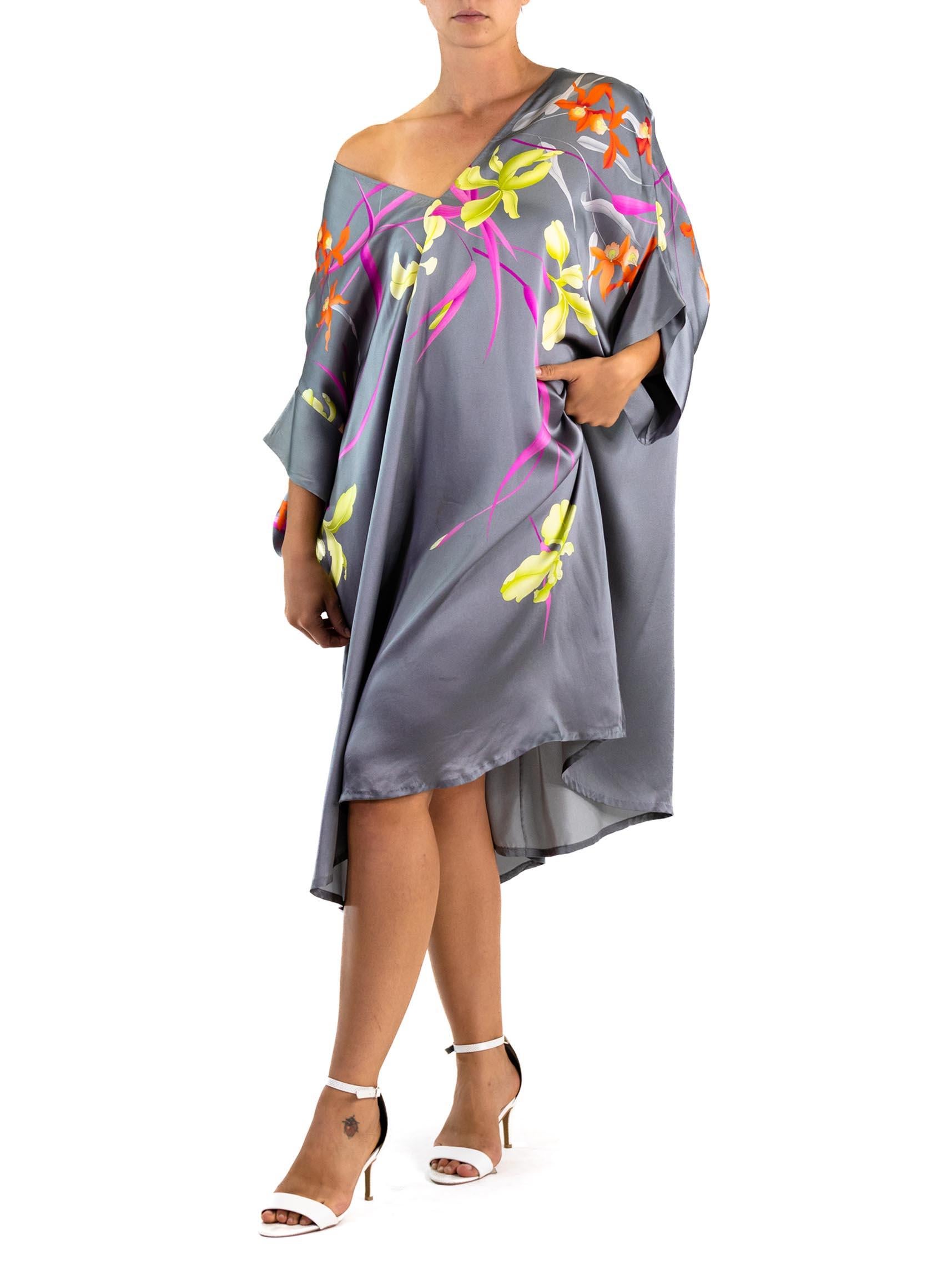 1990S Grey Silk Charmeuse Tropical Floral Tunic Dress1990S Grey Silk Charmeuse T For Sale 4