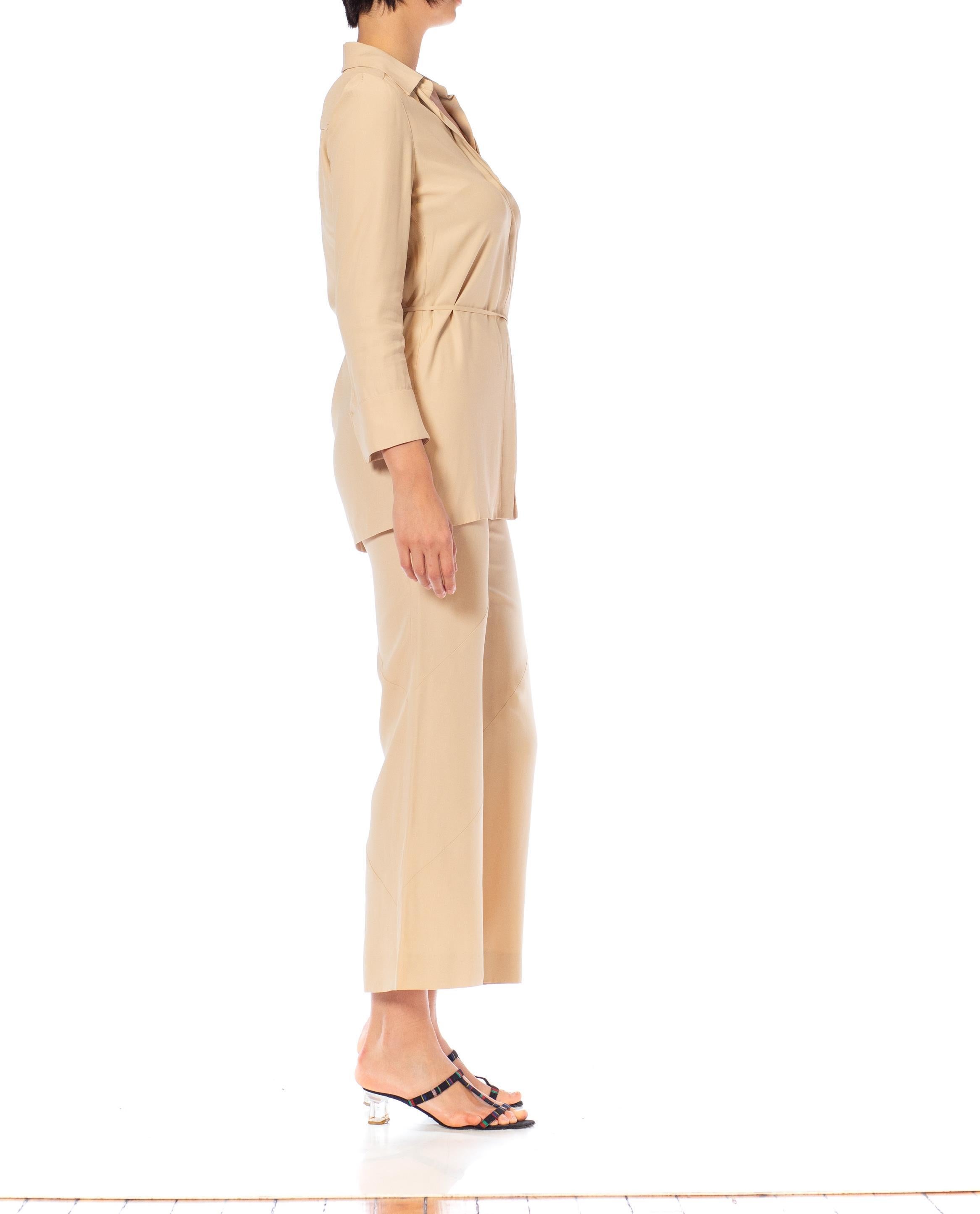 1990S Gucci Beige Acetate & Rayon Crepe Back Satin Pant Wrap Blouse Ensemble To In Excellent Condition For Sale In New York, NY