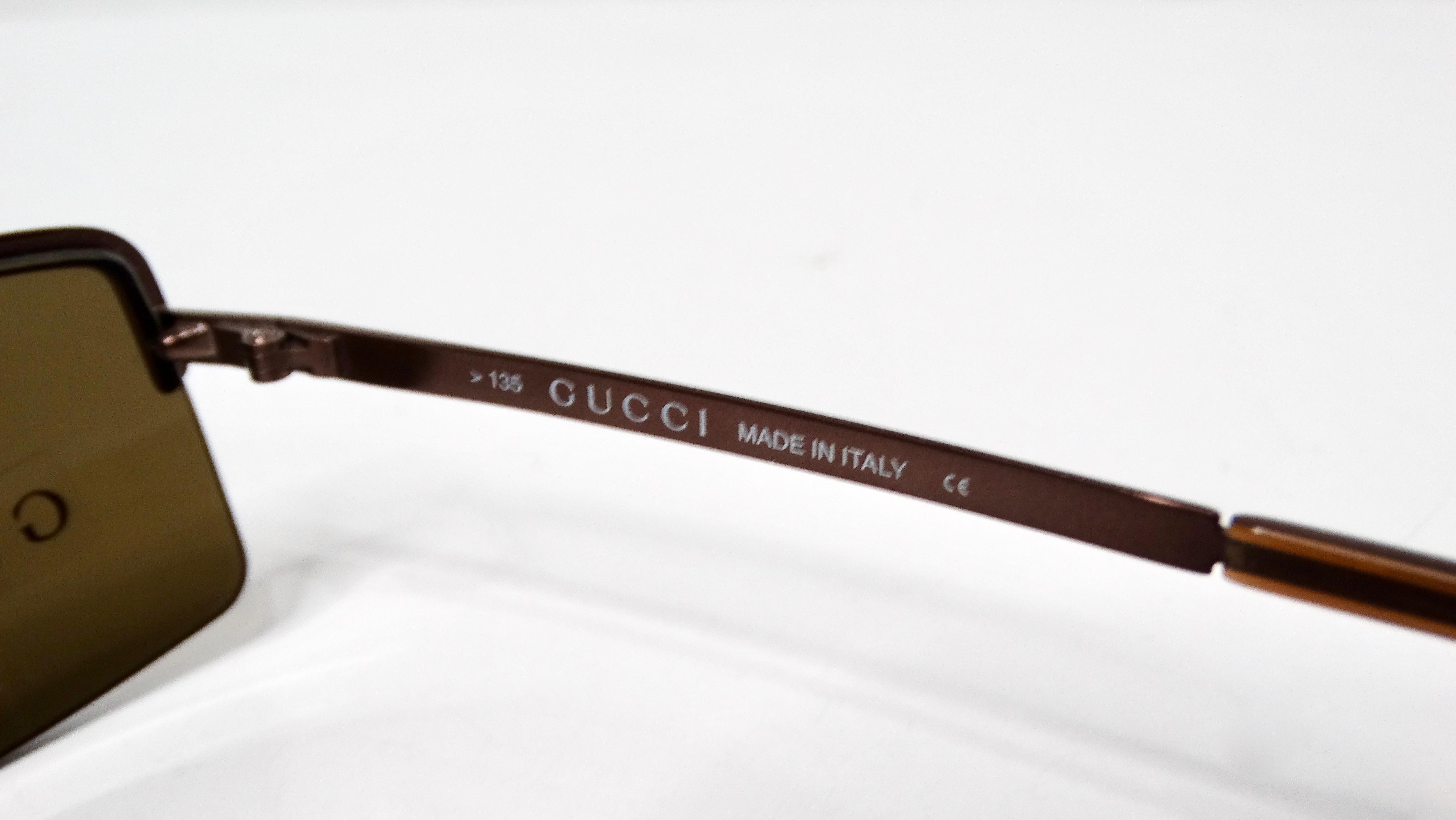 Gafas de sol tintadas con montura metálica rectangular marrón Gucci de los años 90 en venta 2