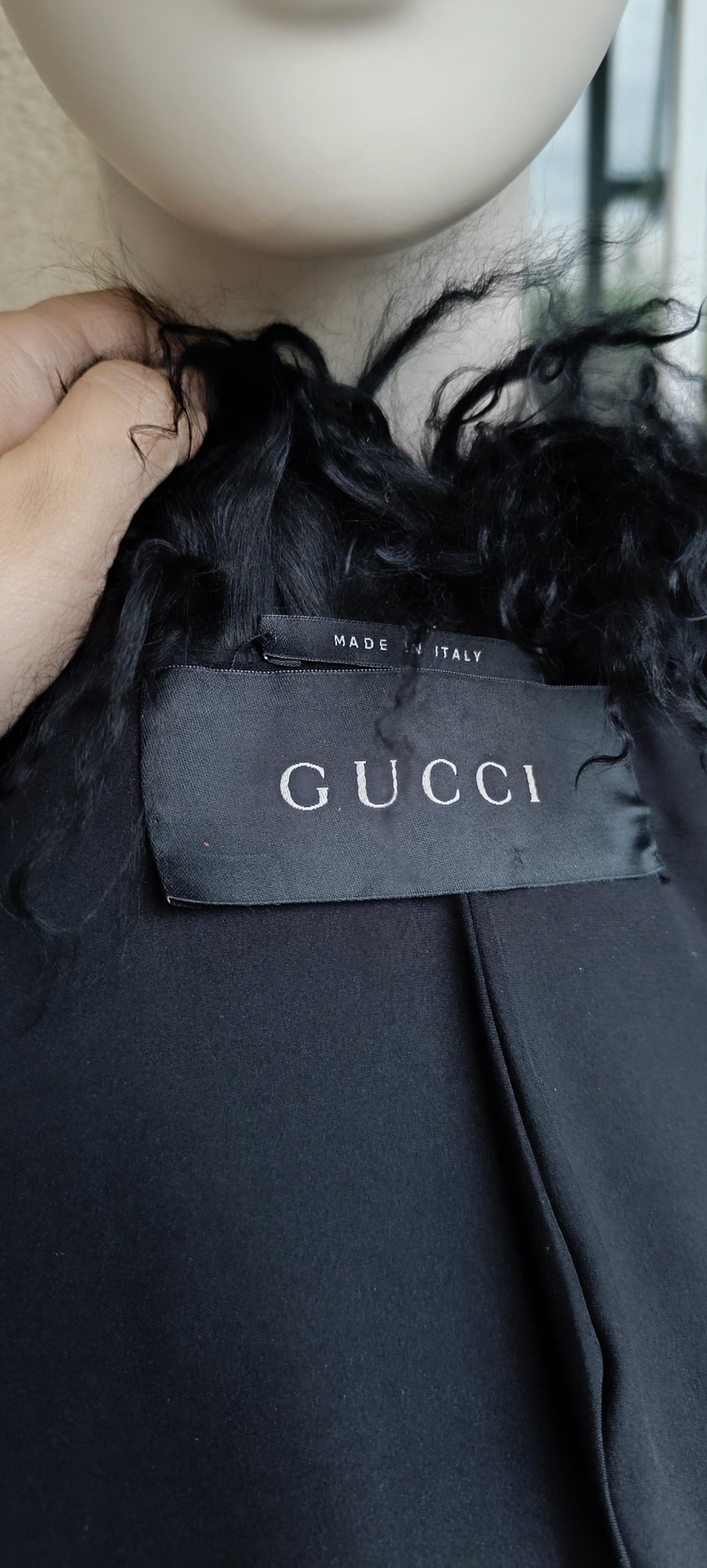 Chaqueta / chaleco Gucci by Tom Ford Negro de piel de Mongolia de los años 90 en venta 3